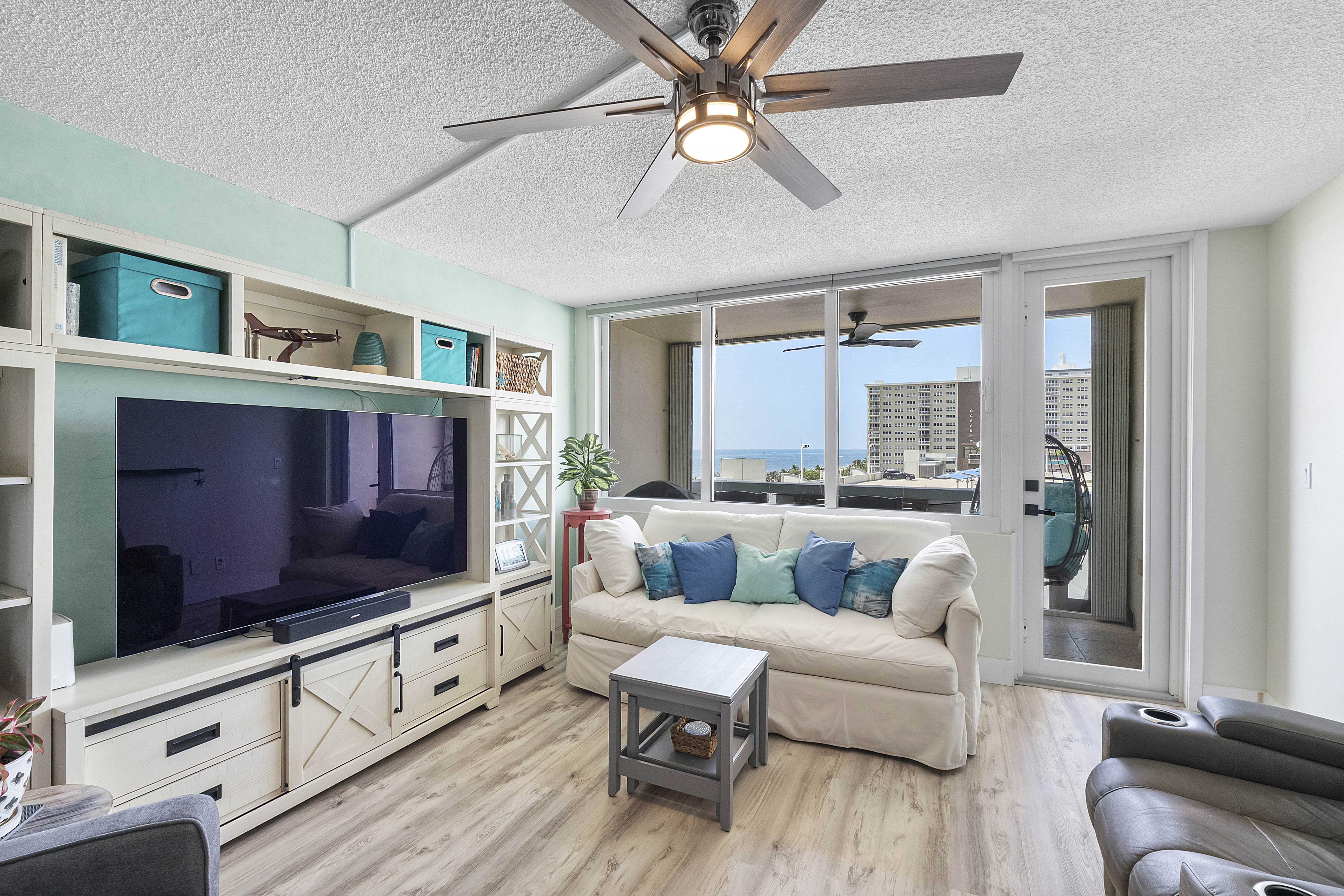  305 N Pompano Beach Boulevard, Pompano Beach, FL, 33062 - 物件實景
