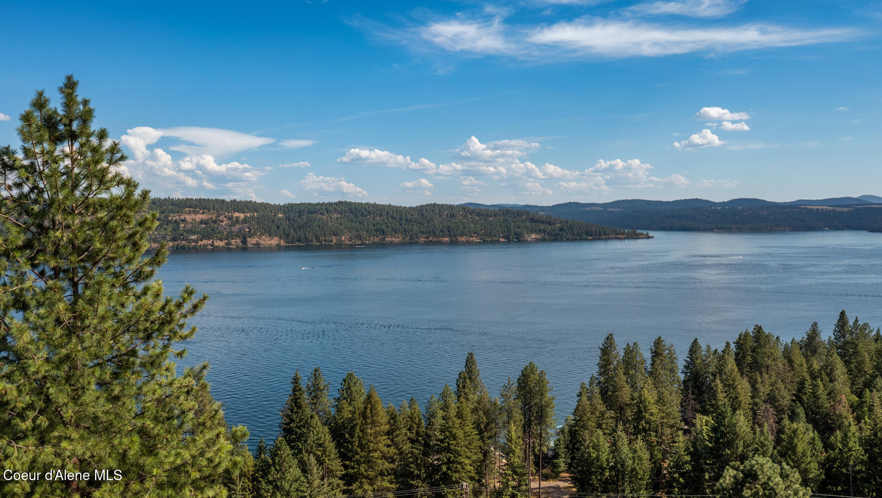 Coeur d'Alene, Idaho, 83814, United States, 4 Bedrooms Bedrooms, ,4 BathroomsBathrooms,Residential,For Sale,1909432