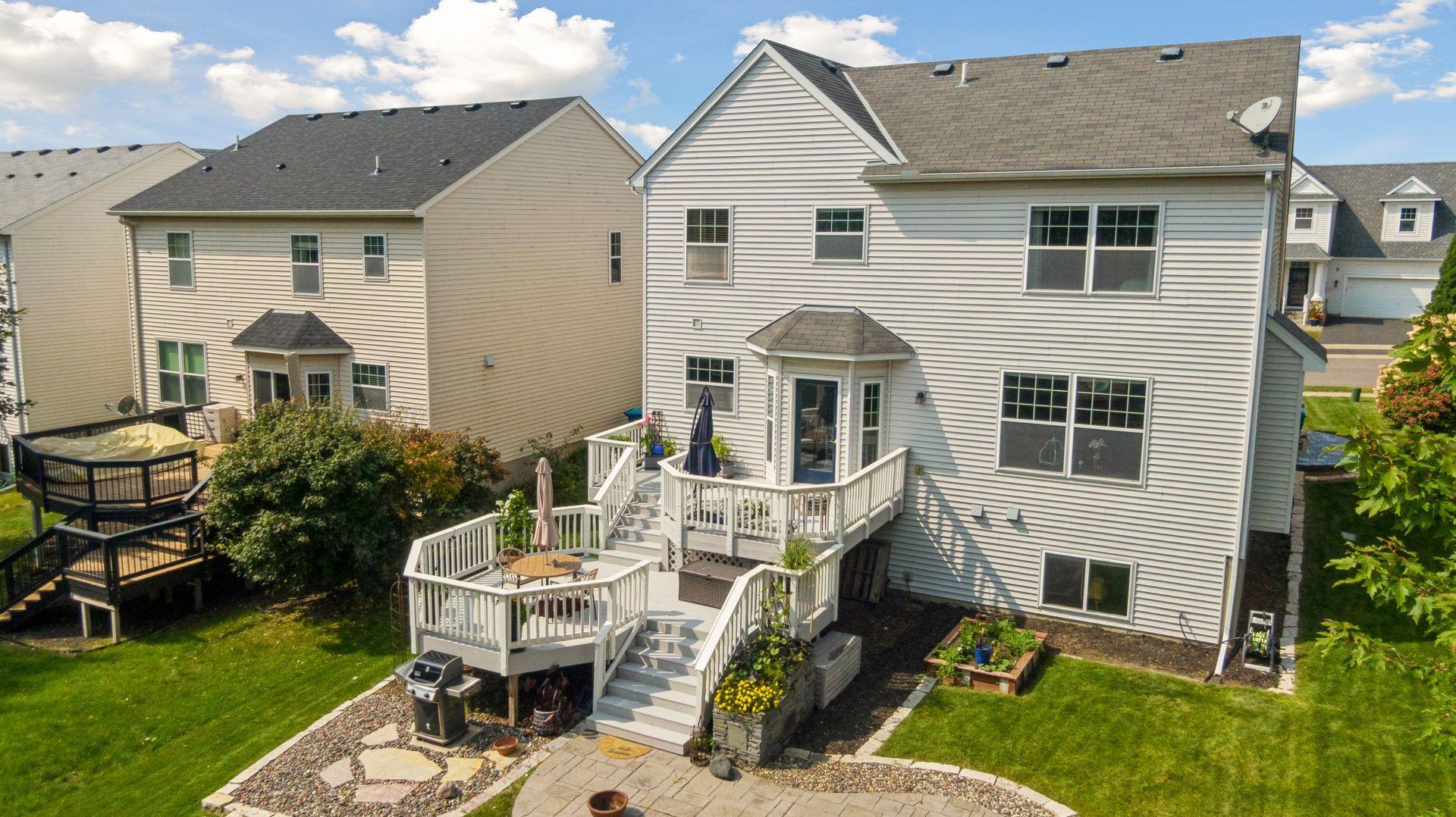 Chaska, Minnesota, 55318, United States, 4 Bedrooms Bedrooms, ,3 BathroomsBathrooms,Residential,For Sale,1947904