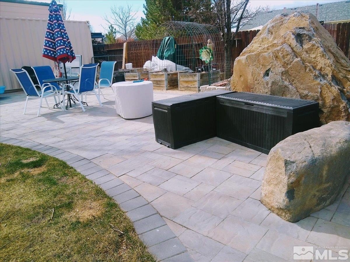 Sparks, Nevada, 89436, United States, 3 Bedrooms Bedrooms, ,3 BathroomsBathrooms,Residential,For Sale,1943111