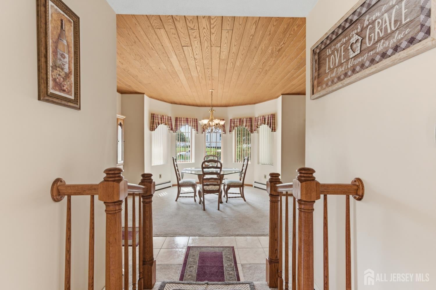 South Amboy, New Jersey, 08879, United States, 3 Bedrooms Bedrooms, ,3 BathroomsBathrooms,Residential,For Sale,2049117