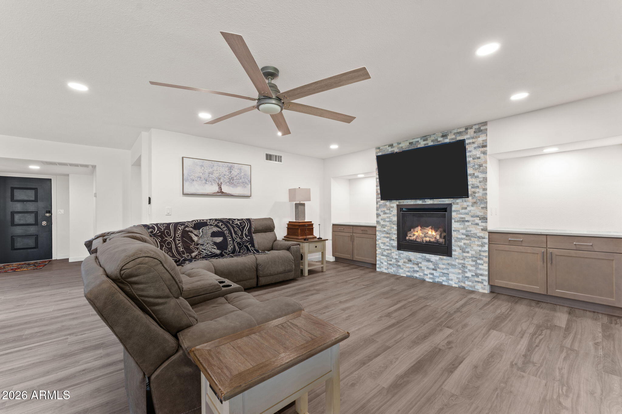Scottsdale, Arizona, 85250, United States, 3 Bedrooms Bedrooms, ,Residential,For Sale,2048701