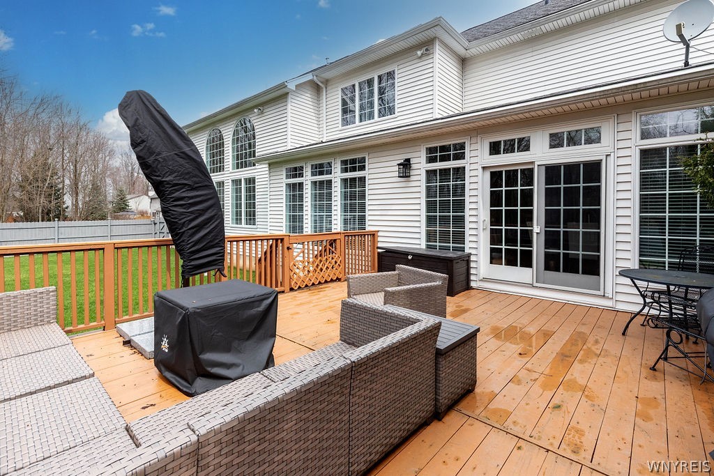 Grand Island, New York, 14072, United States, 5 Bedrooms Bedrooms, ,6 BathroomsBathrooms,Residential,For Sale,2032709