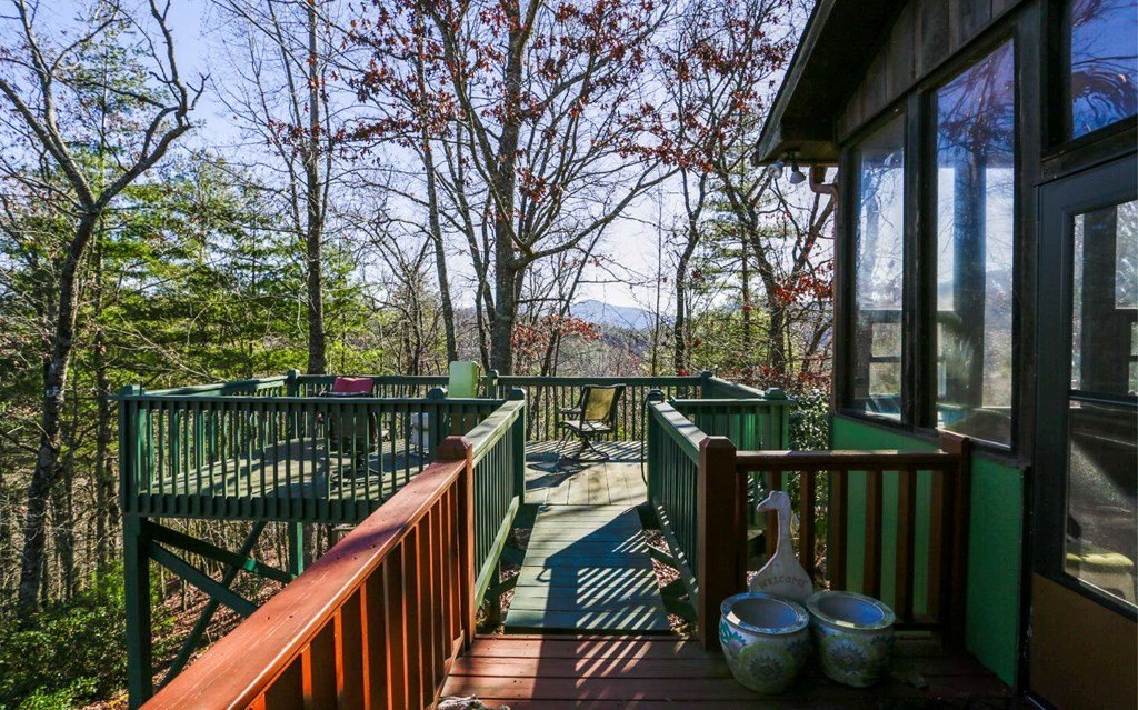 Hiawassee, Georgia, 30546, United States, 3 Bedrooms Bedrooms, ,3 BathroomsBathrooms,Residential,For Sale,1921264
