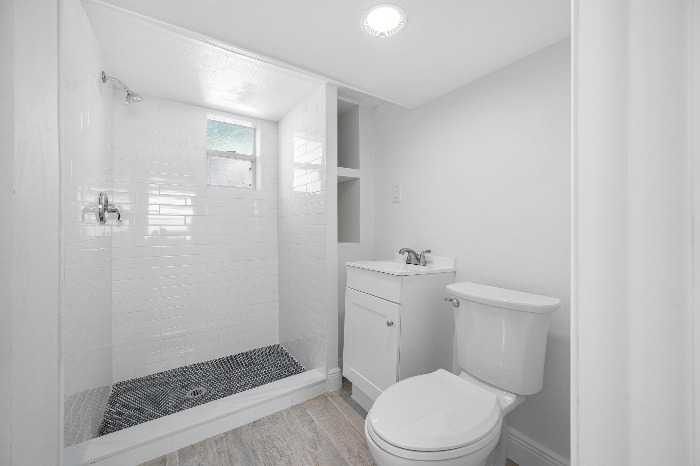 Treasure Island, Florida, 33706, United States, 3 Bedrooms Bedrooms, ,2 BathroomsBathrooms,Residential,For Sale,1983263