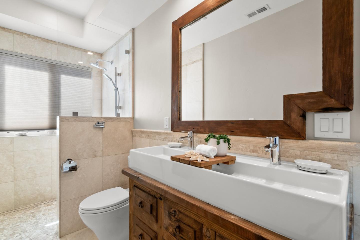 Santa Cruz, California, 95062, United States, 3 Bedrooms Bedrooms, ,3 BathroomsBathrooms,Residential,For Sale,1738627