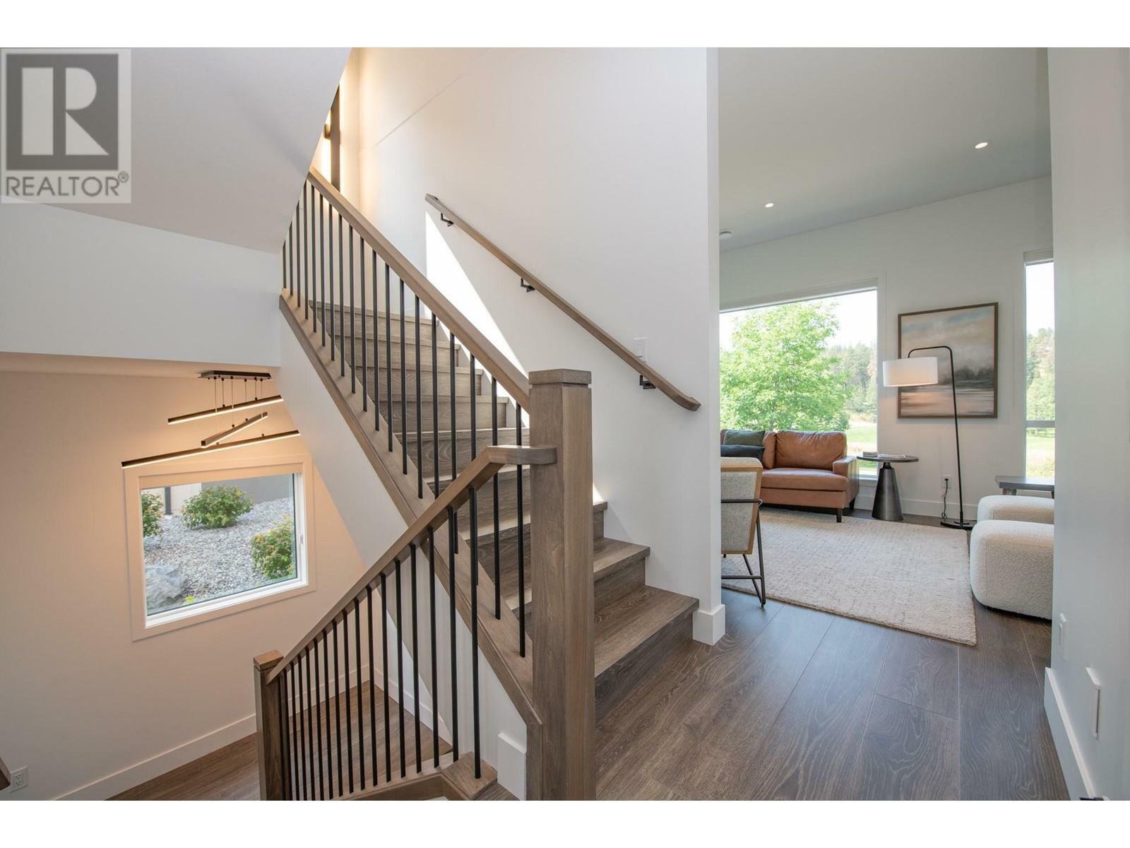 VERNON, British Columbia, V1H 0A5, CA, 4 Bedrooms Bedrooms, ,3 BathroomsBathrooms,Residential,For Sale,1839101