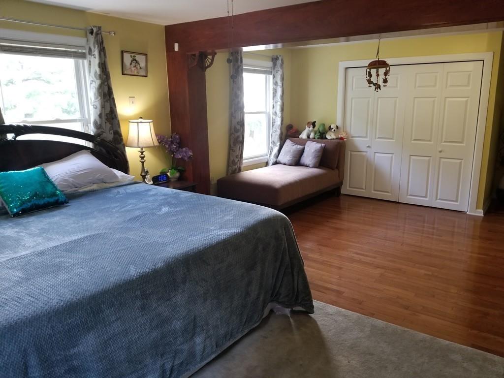 Chelmsford, Massachusetts, 01824, United States, 4 Bedrooms Bedrooms, ,3 BathroomsBathrooms,Residential,For Sale,1920536