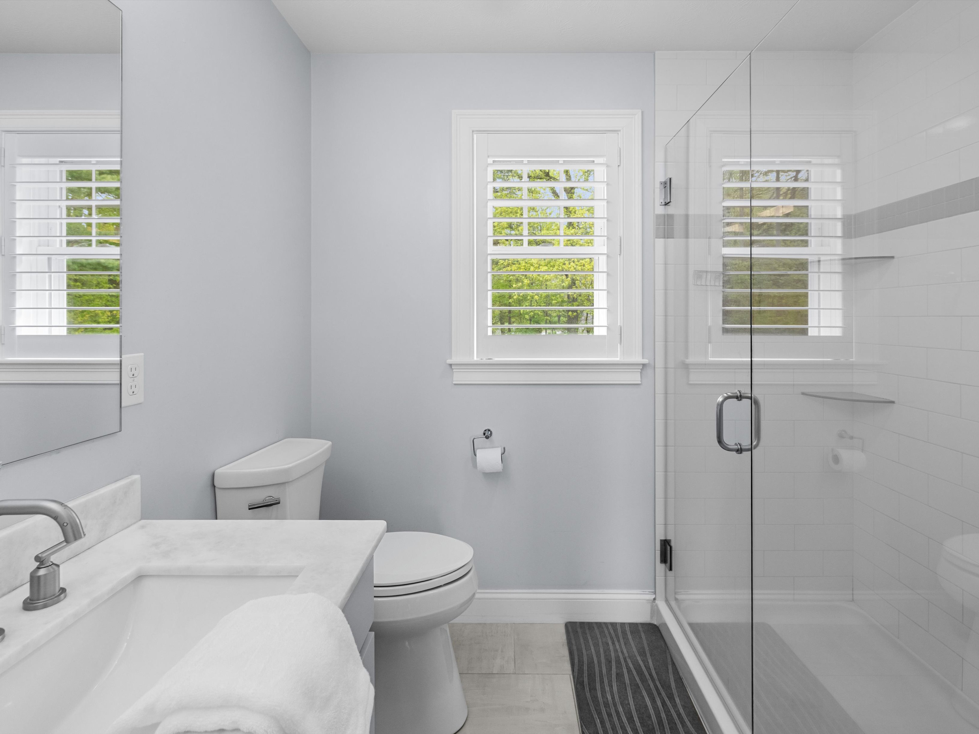  14 Spring Street, Hopkinton, MA 01748 - 物件實景