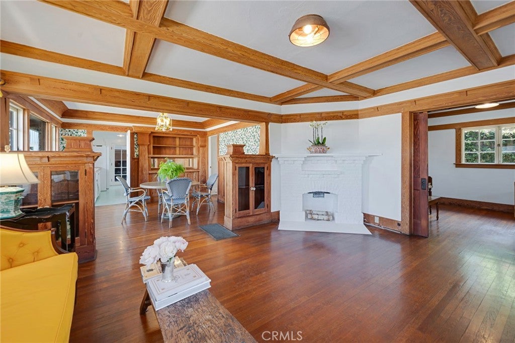 Los Angeles, California, 90031, United States, 3 Bedrooms Bedrooms, ,2 BathroomsBathrooms,Residential,For Sale,1862945