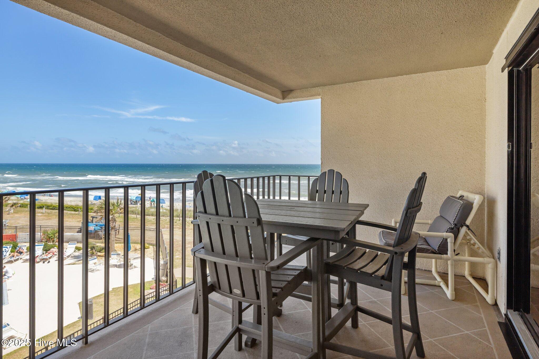 Indian Beach, North Carolina, 28512, United States, 2 Bedrooms Bedrooms, ,2 BathroomsBathrooms,Residential,For Sale,1882598