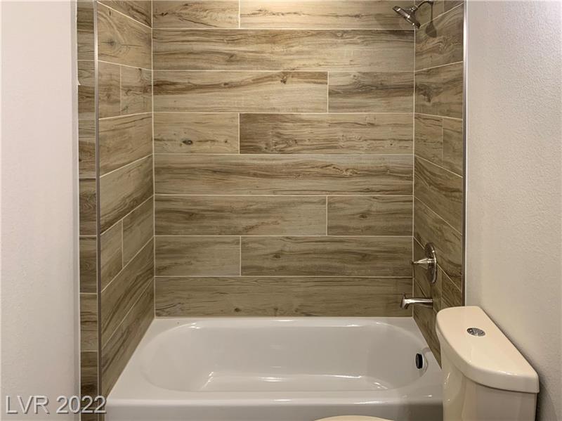 Las Vegas, Nevada, 89122, United States, 5 Bedrooms Bedrooms, ,4 BathroomsBathrooms,Residential,For Sale,2008777