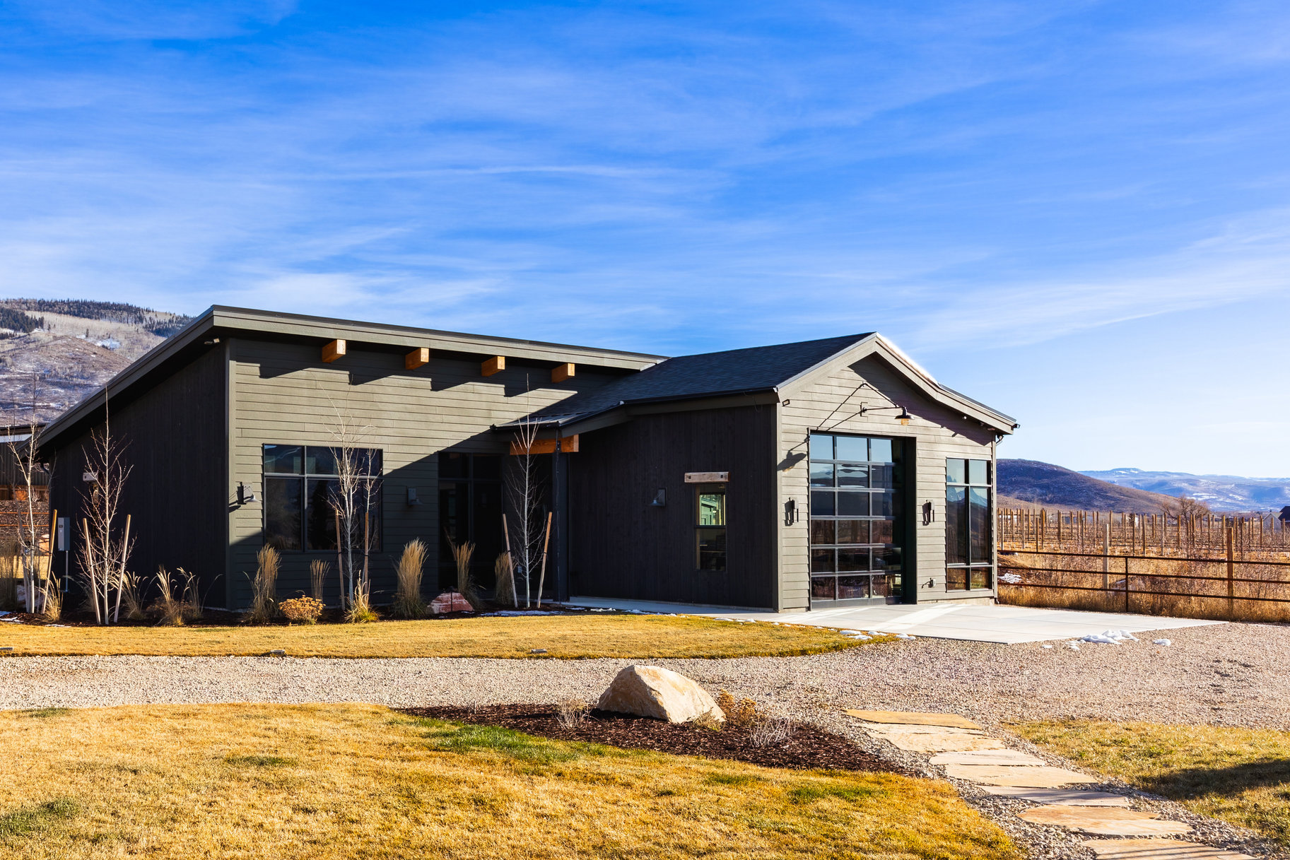  Rural Chic Farmhouse with Expansive Views and Seclusion - 物件實景