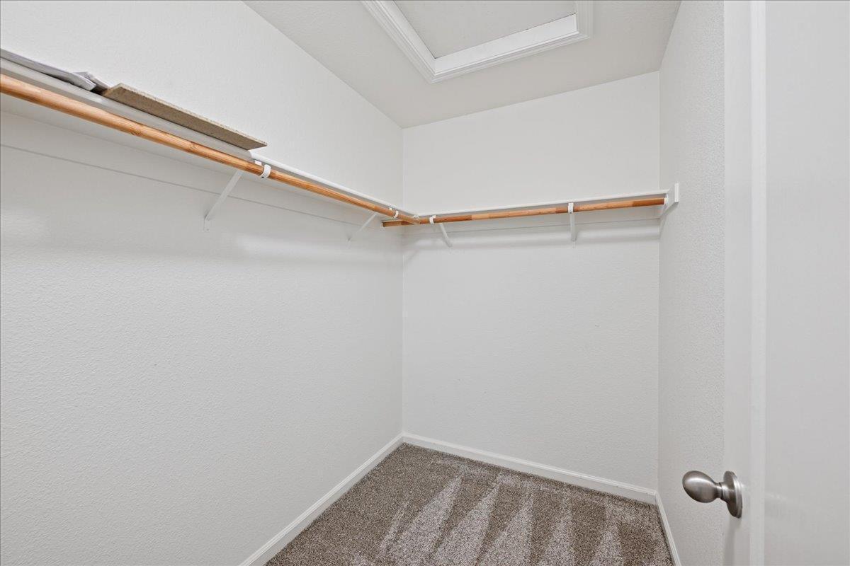 Roseville, California, 95747, United States, 5 Bedrooms Bedrooms, ,3 BathroomsBathrooms,Residential,For Sale,2005801