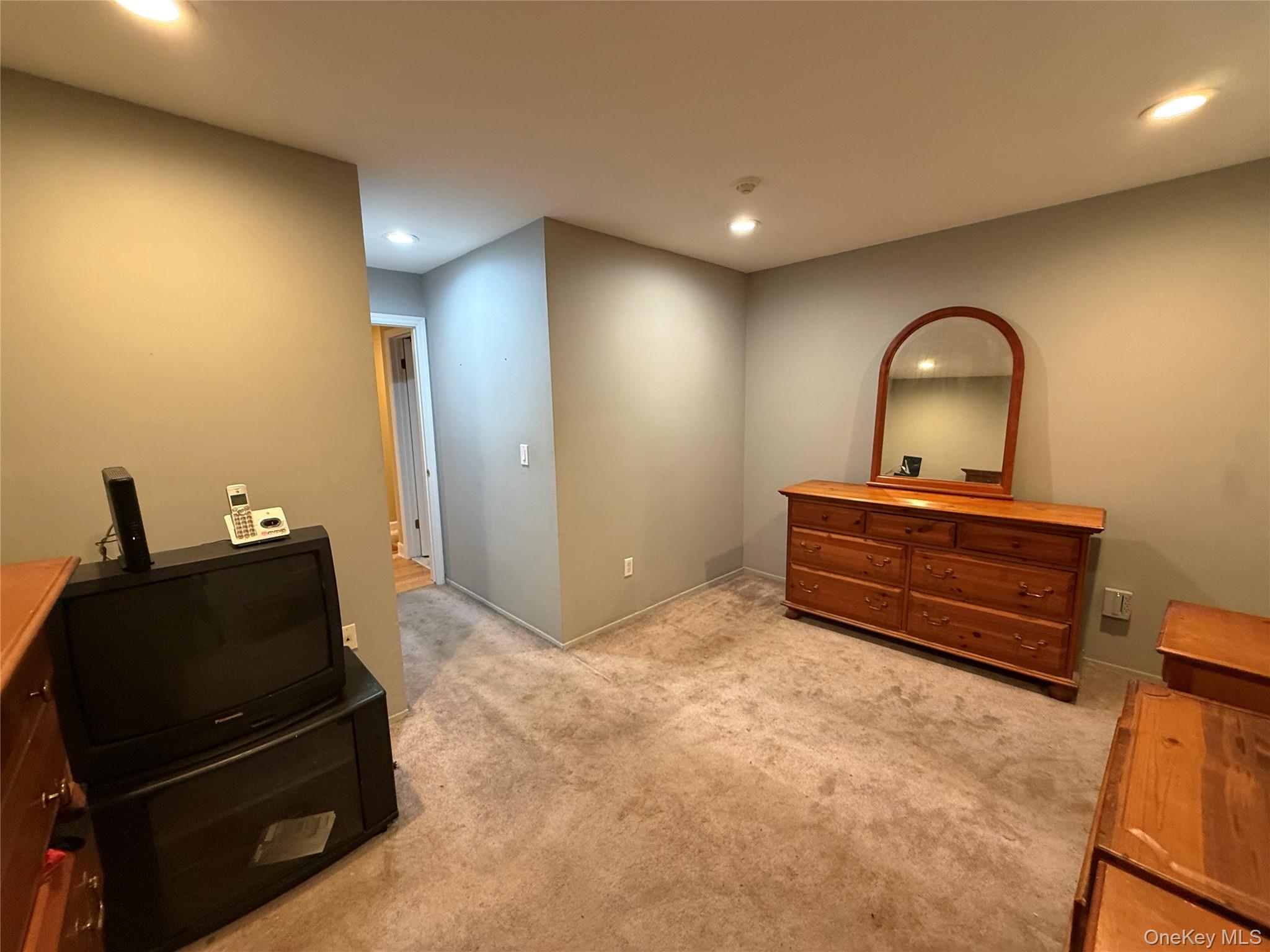  64 Cobbleridge Lane, Manorville, NY, 11949 - 物件實景