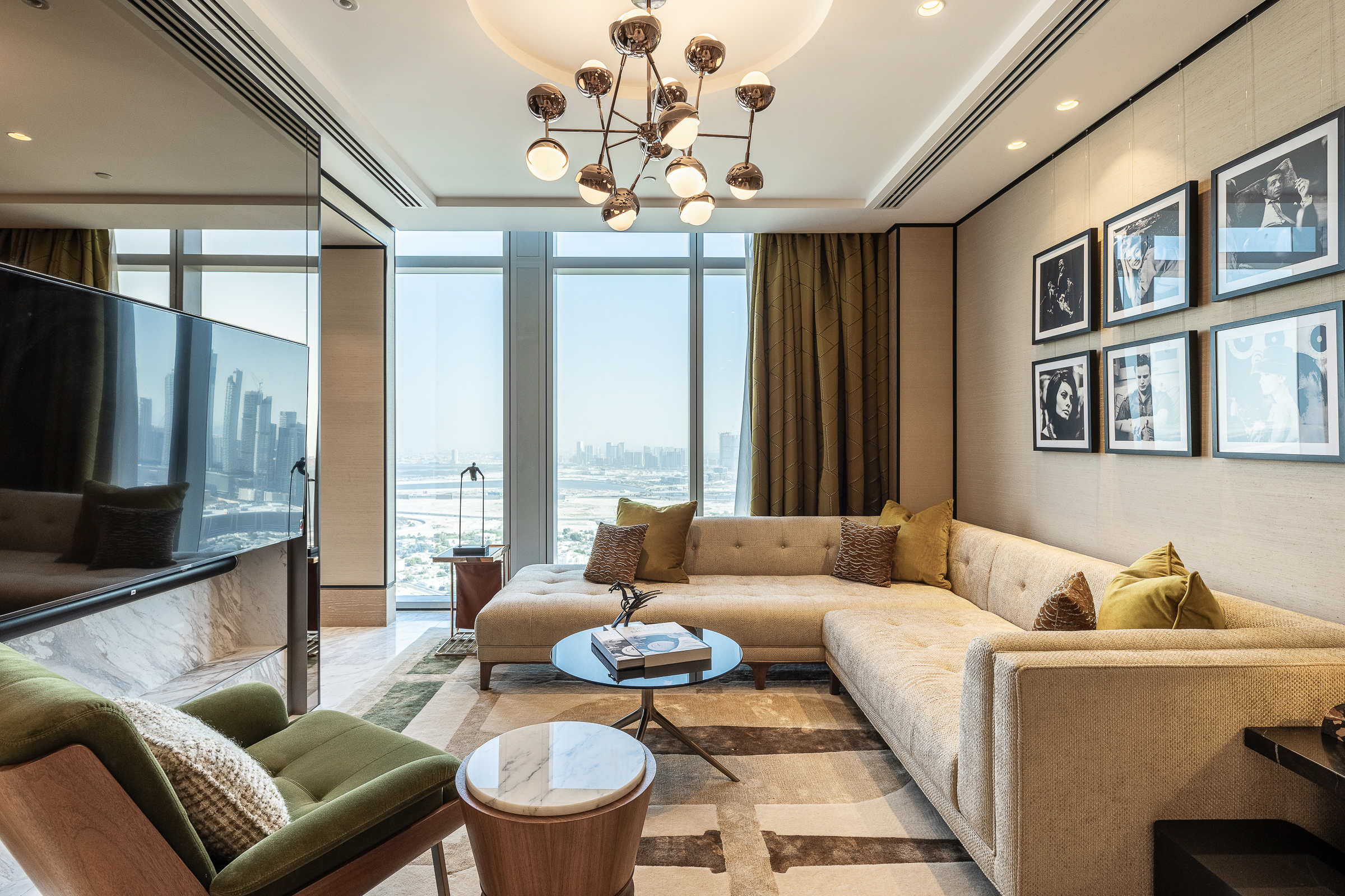  Fully Serviced Branded Residence with Skyline Views - 物件實景
