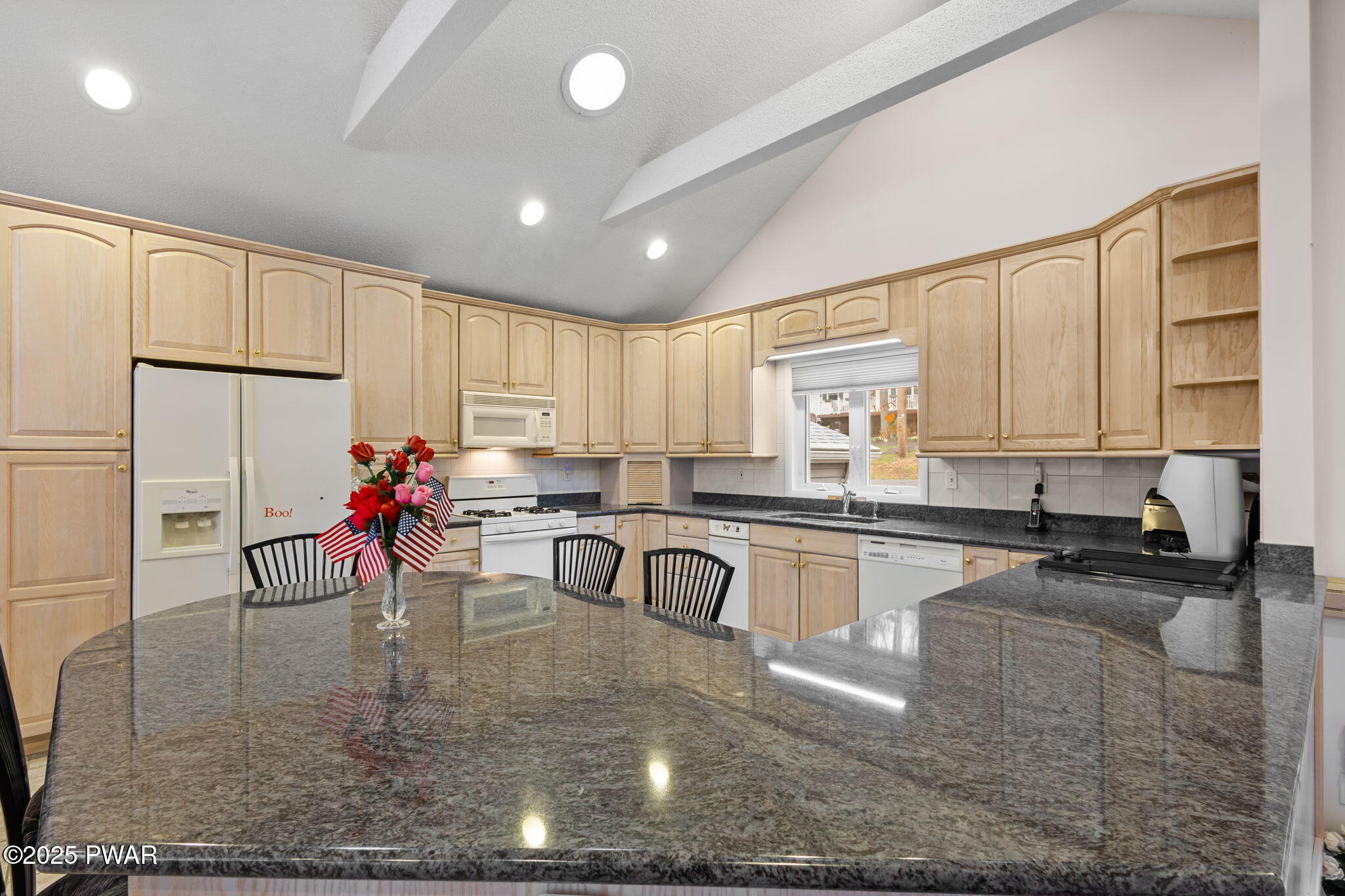 Lakeville, Pennsylvania, 18438, United States, 3 Bedrooms Bedrooms, ,3 BathroomsBathrooms,Residential,For Sale,1765507