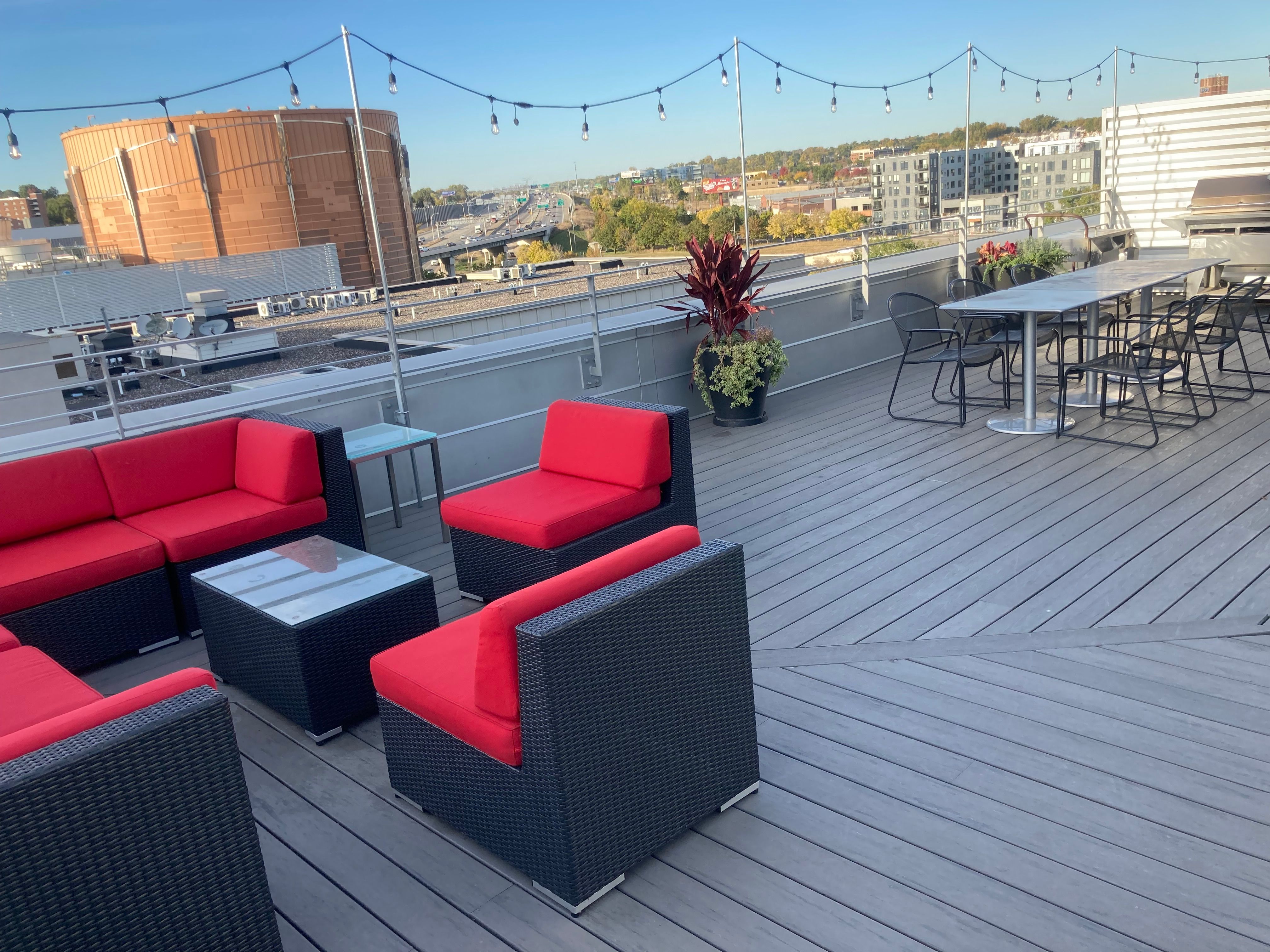  Urban Living Reimagined at 9th Street Lofts - 物件實景