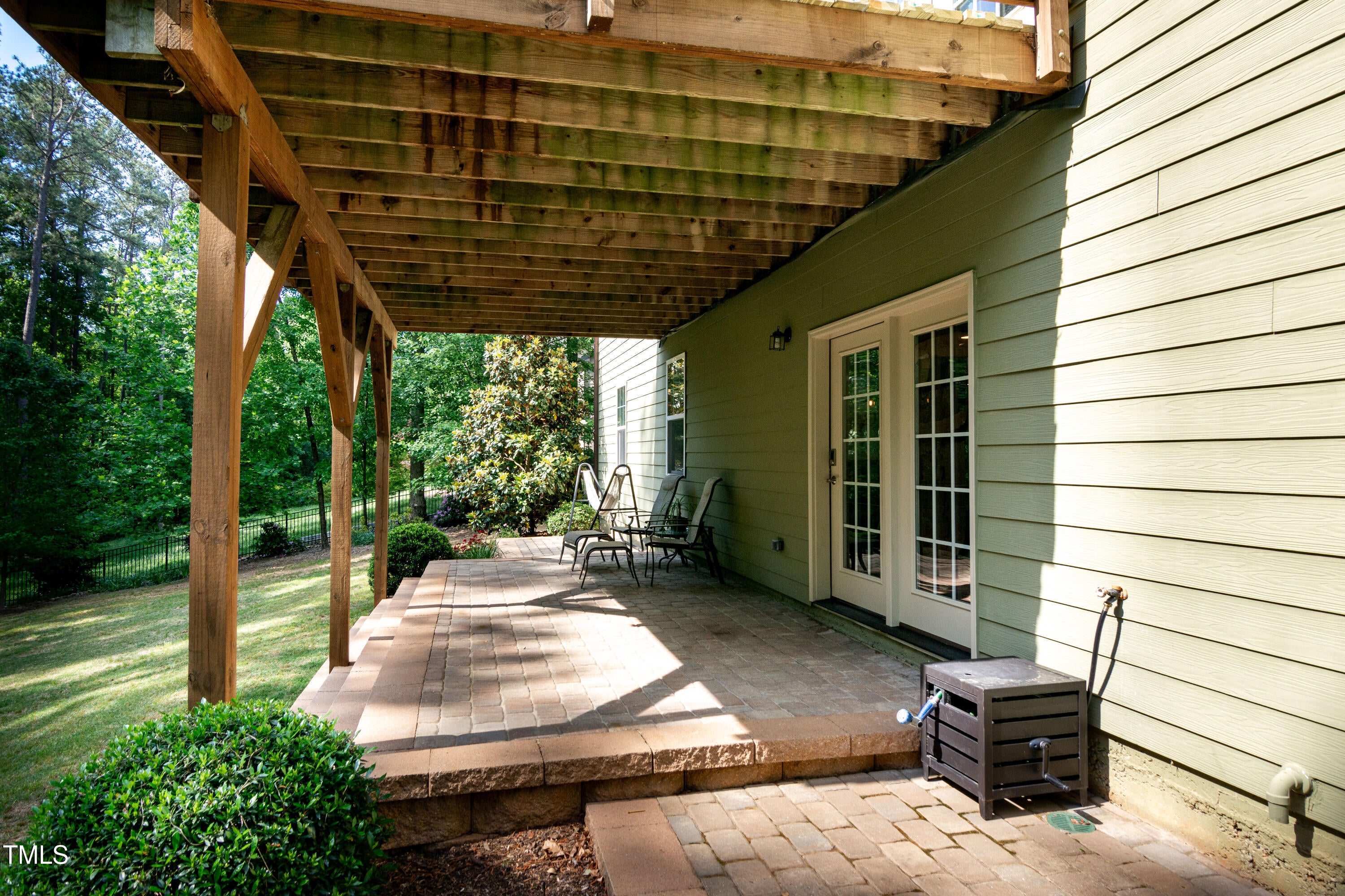 Raleigh, North Carolina, 27606, United States, 4 Bedrooms Bedrooms, ,4 BathroomsBathrooms,Residential,For Sale,1794802
