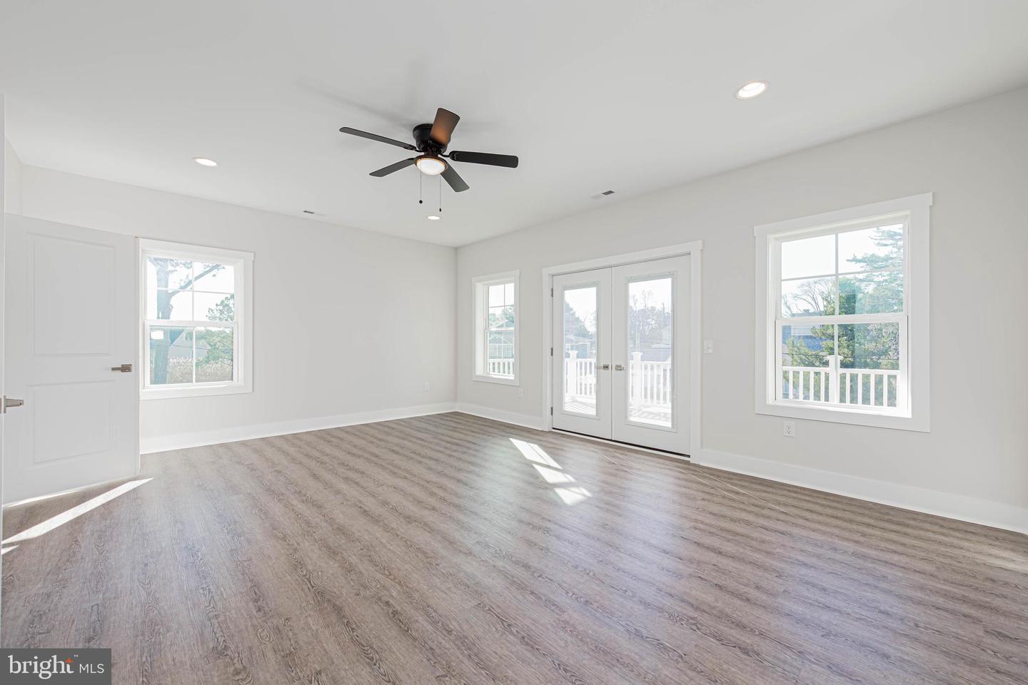 Ocean View, Delaware, 19970, United States, 5 Bedrooms Bedrooms, ,4 BathroomsBathrooms,Residential,For Sale,2002976