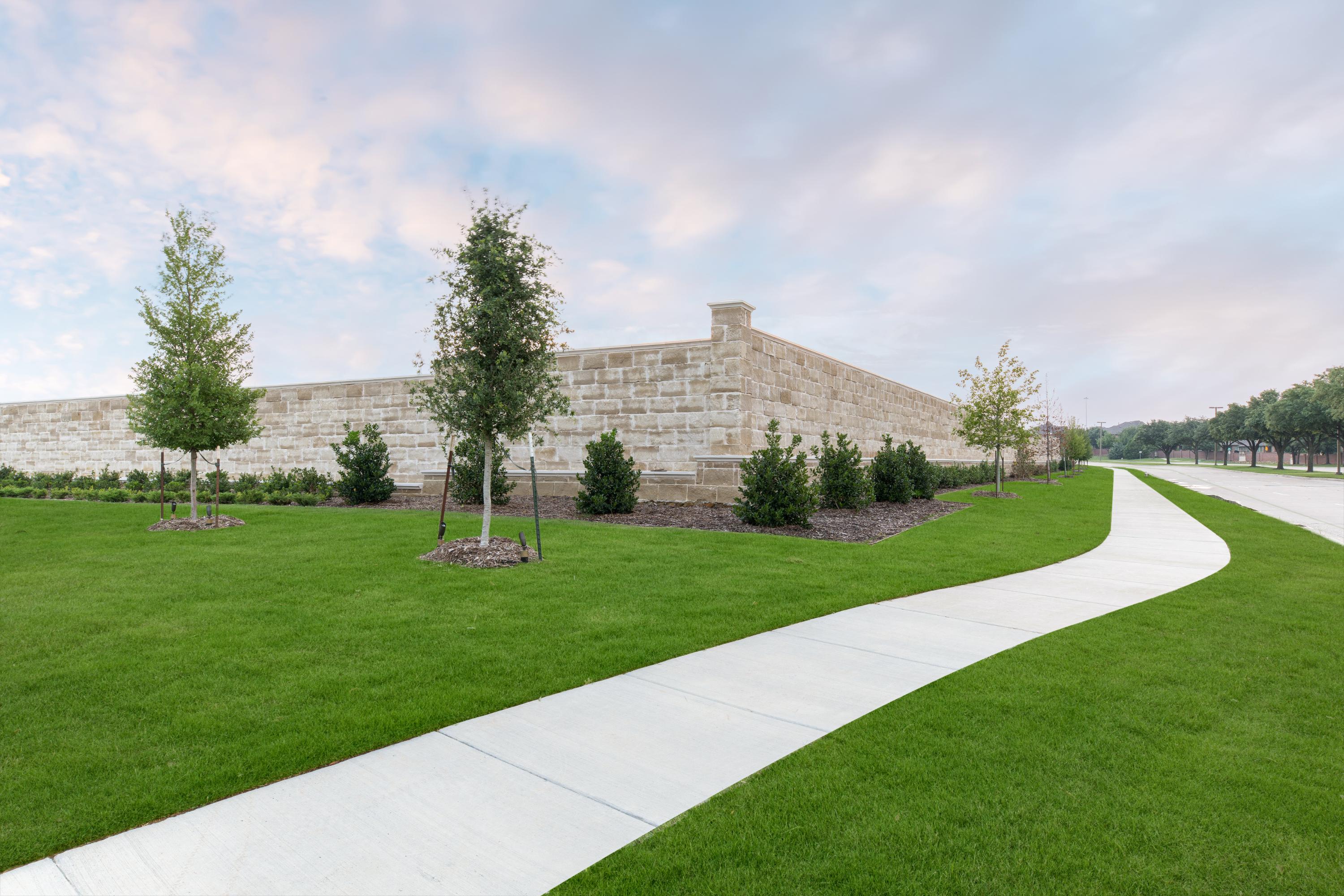  315 Regal Lane, Irving, TX, 75039 - 物件實景