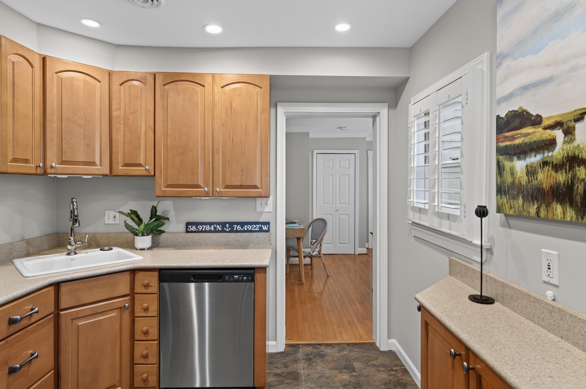  34 Pinkney Street, Annapolis, MD, 21401 - 物件實景