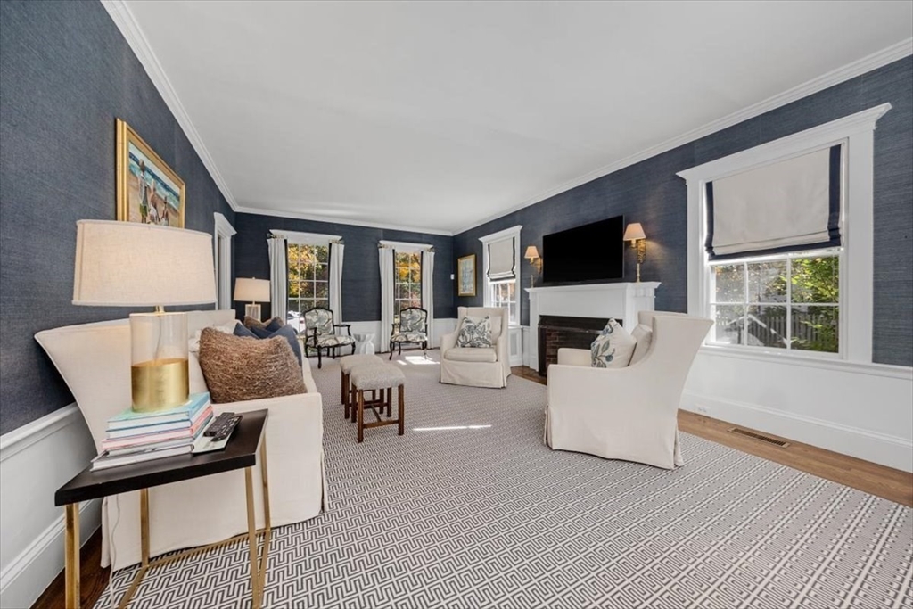 Hingham, Massachusetts, 02043, United States, 6 Bedrooms Bedrooms, ,5 BathroomsBathrooms,Residential,For Sale,1969393