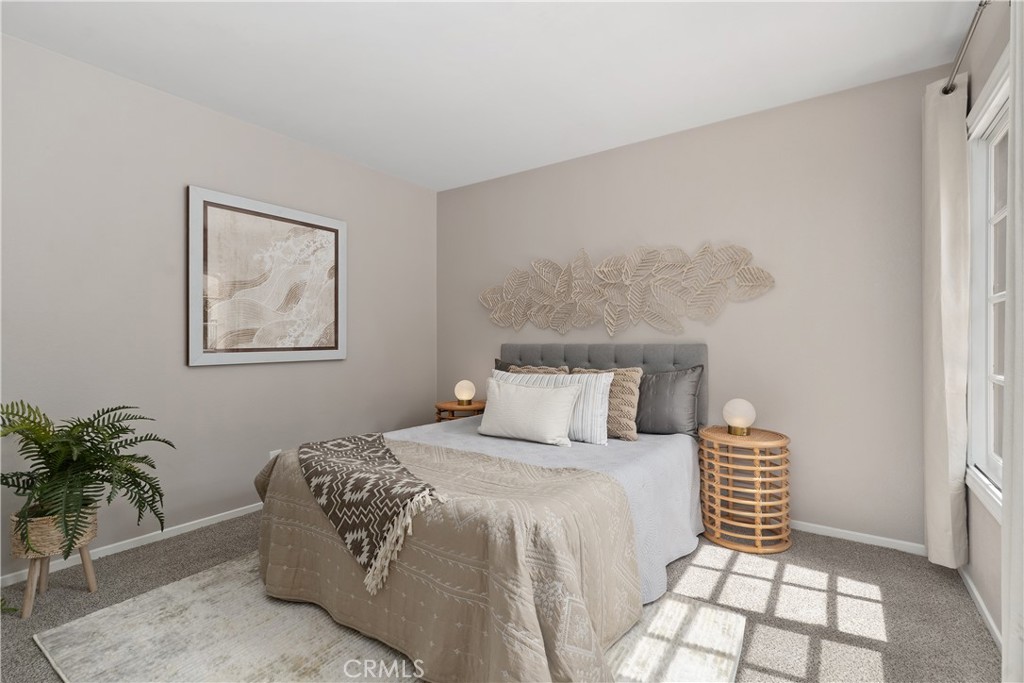 Huntington Beach, California, 92646, United States, 4 Bedrooms Bedrooms, ,3 BathroomsBathrooms,Residential,For Sale,1906442