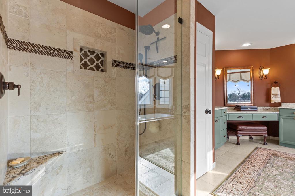 New Hope, Pennsylvania, 18938, United States, 4 Bedrooms Bedrooms, ,4 BathroomsBathrooms,Residential,For Sale,2003111