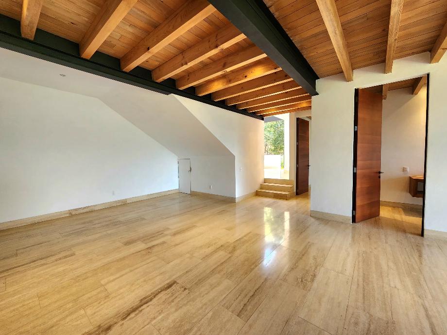 Valle de Bravo, Estado de México, 51200, Mexico, 4 Bedrooms Bedrooms, ,4 BathroomsBathrooms,Residential,For Sale,1722310