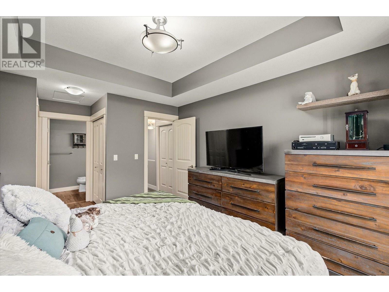 VERNON, British Columbia, V1T 9X1, CA, 3 Bedrooms Bedrooms, ,2 BathroomsBathrooms,Residential,For Sale,1883583
