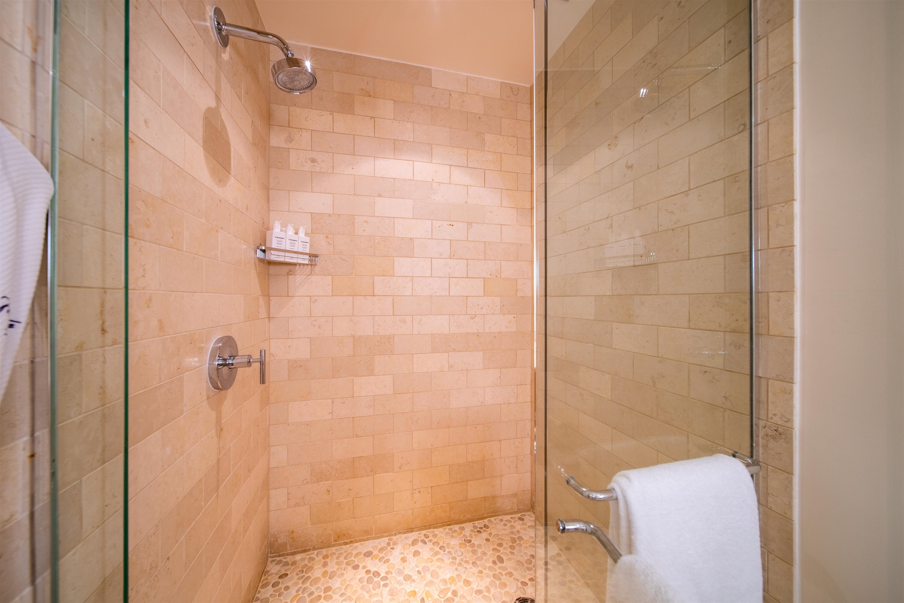 Lahaina, Hawaii, 96761, United States, 3 Bedrooms Bedrooms, ,4 BathroomsBathrooms,Residential,For Sale,1826990