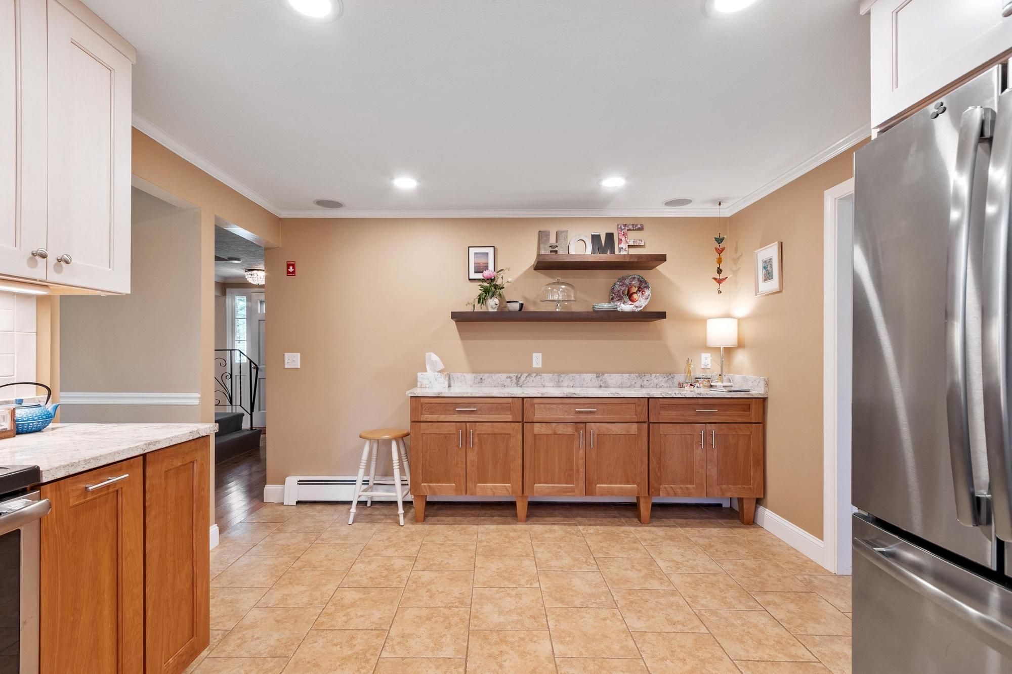  4 White Pine Drive, Georgetown, MA, 01833 - 物件實景