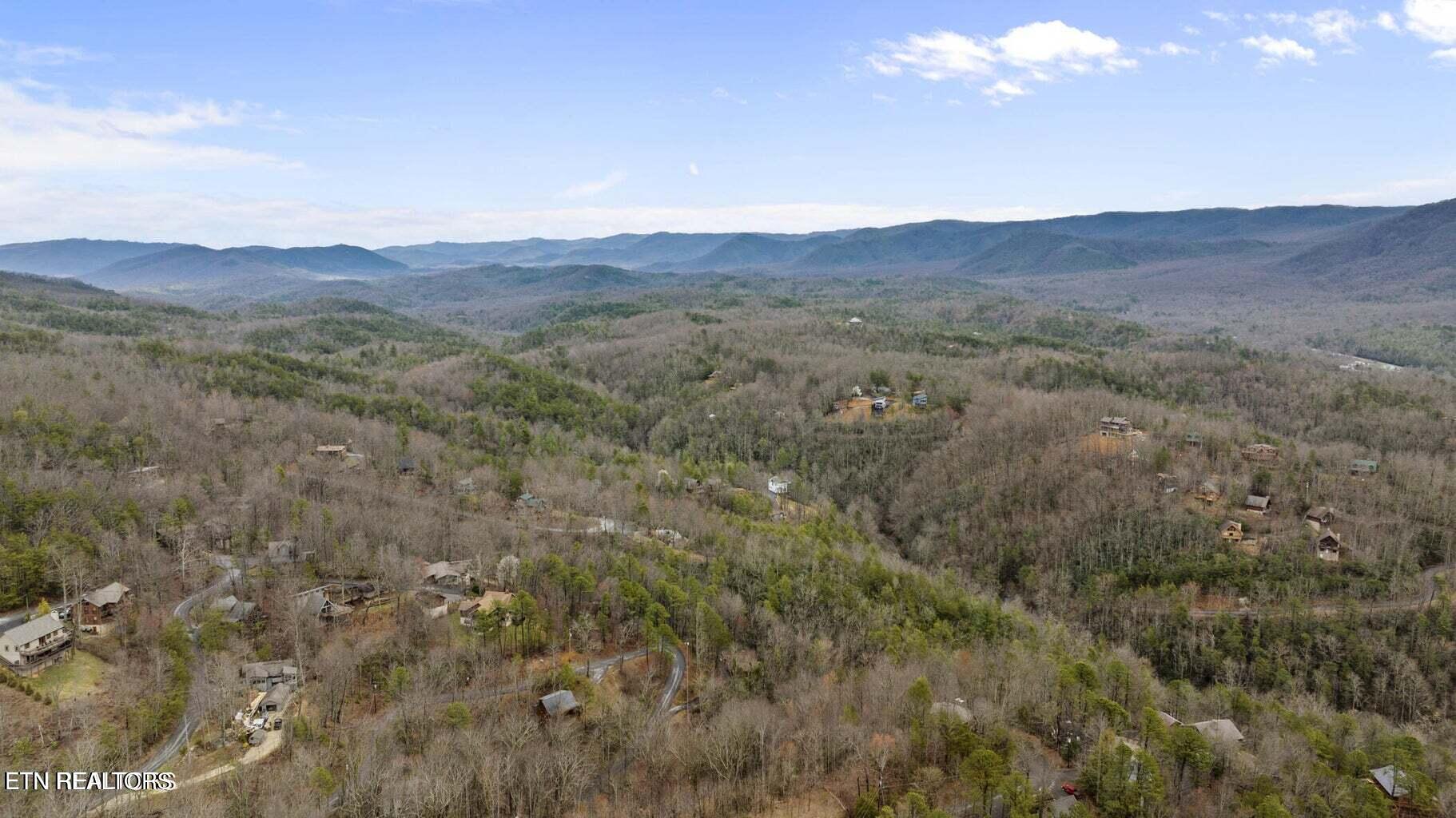 922 Scenic Tr, Gatlinburg, Tennessee, 37738, United States, 3 Bedrooms Bedrooms, ,3 BathroomsBathrooms,Residential,For Sale,922 Scenic Tr,1483117