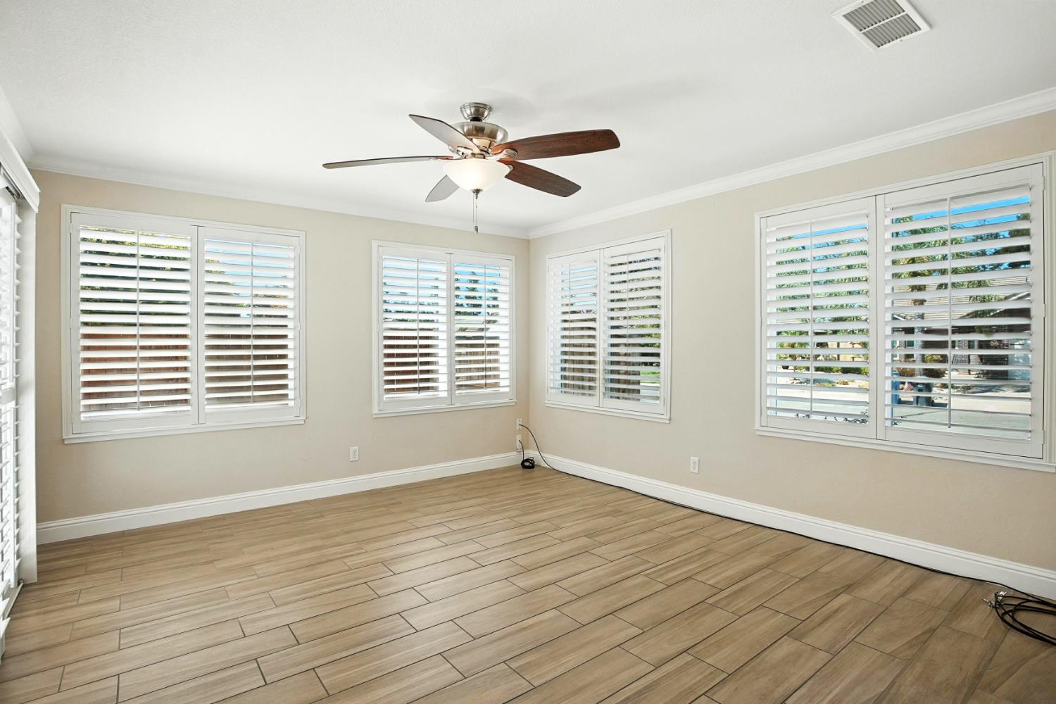 Galt, California, 95632, United States, 3 Bedrooms Bedrooms, ,2 BathroomsBathrooms,Residential,For Sale,1906984