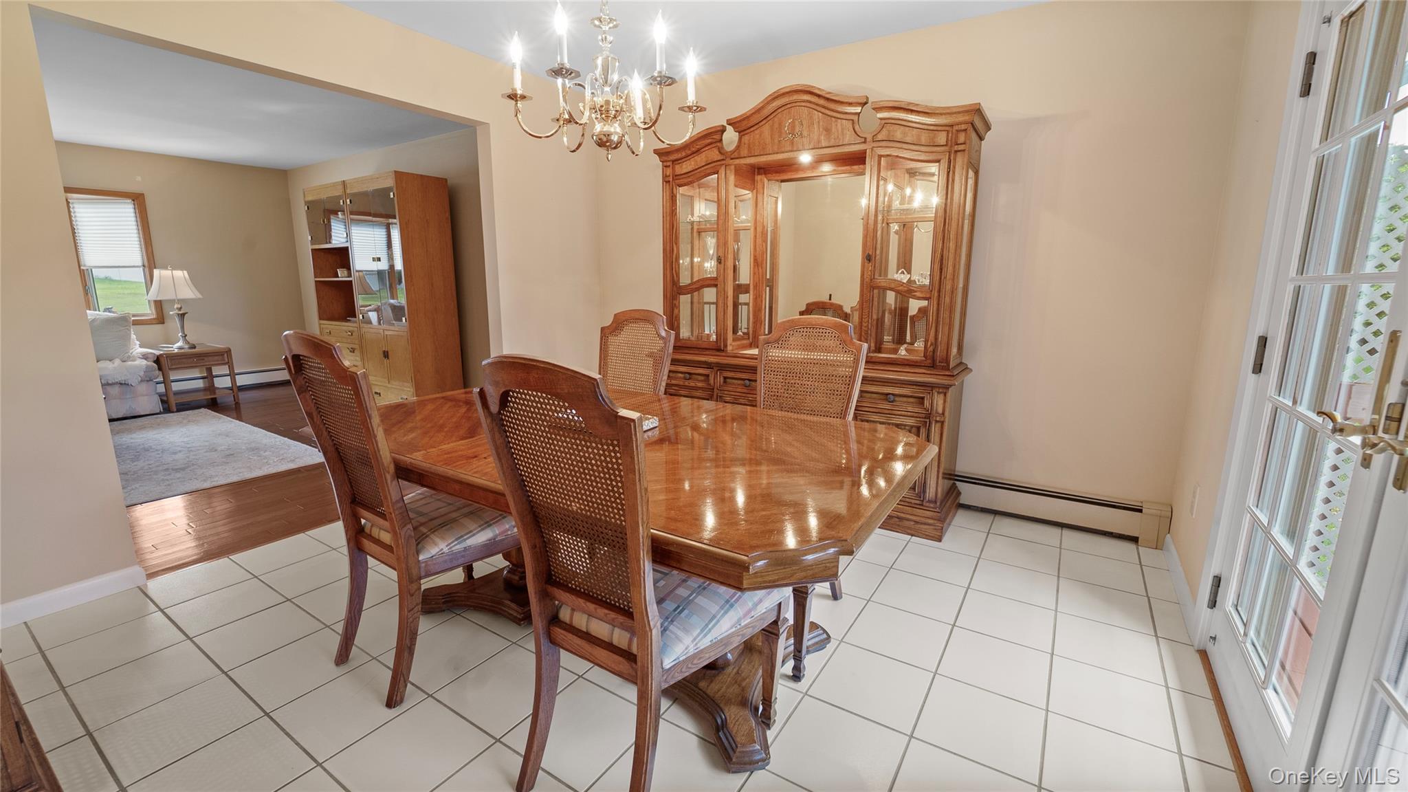 Yorktown Heights, New York, 10598, United States, 3 Bedrooms Bedrooms, ,2 BathroomsBathrooms,Residential,For Sale,1940406