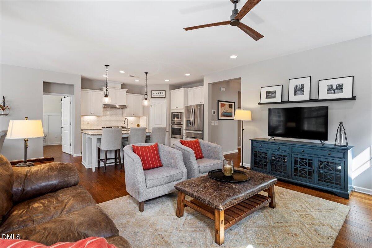 Durham, North Carolina, 27703, United States, 2 Bedrooms Bedrooms, ,2 BathroomsBathrooms,Residential,For Sale,1972659