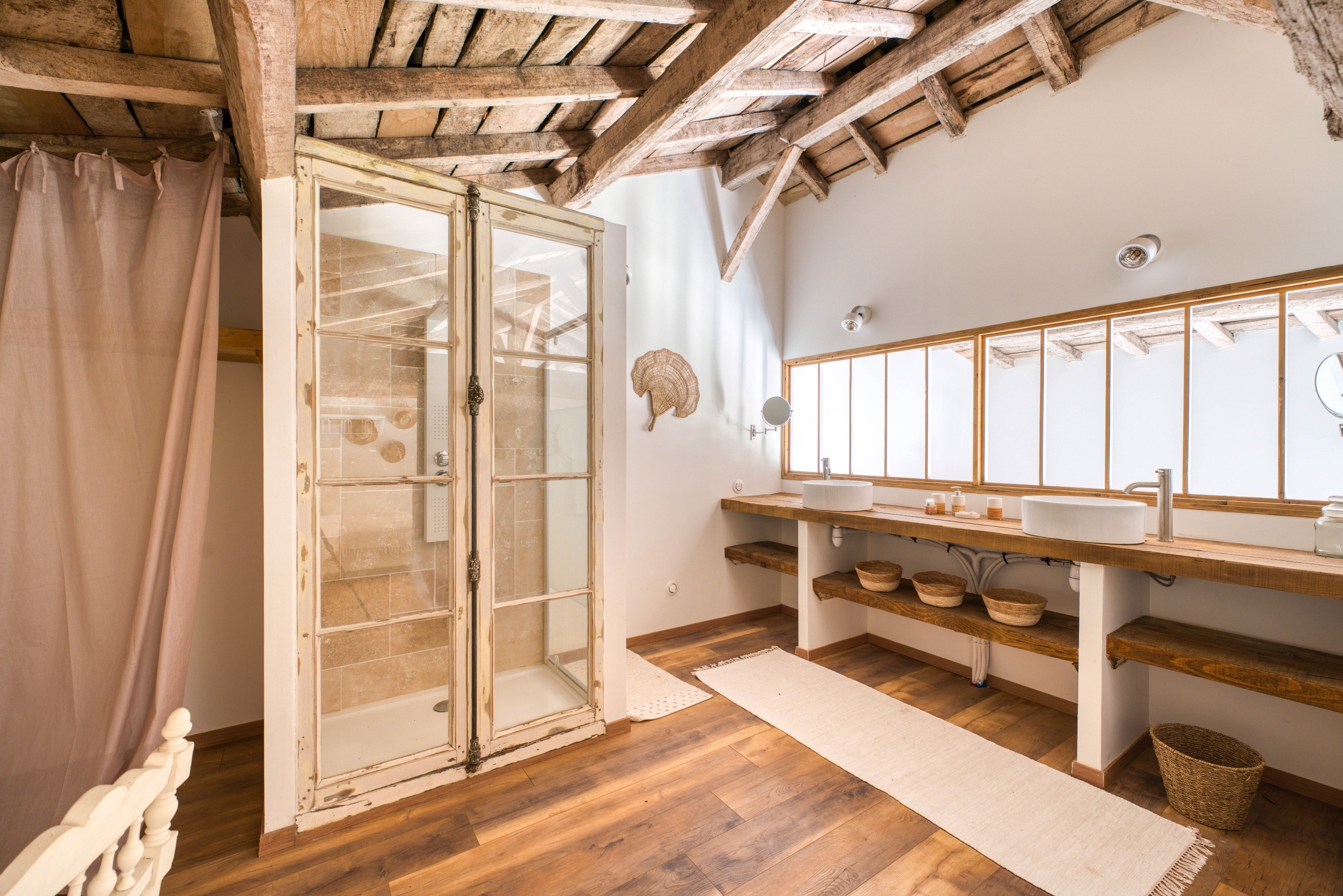  EXCEPTIONAL CHÂTEAU LOCATED IN CHARENTE MARITIME – PRESTIGIOUS ESTATE WITH GUES… - 物件實景