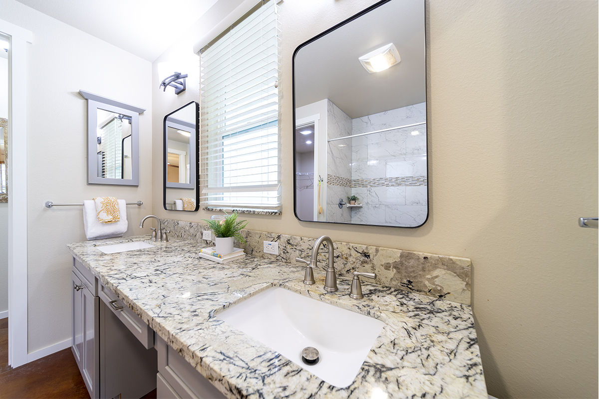 Keaau, Hawaii, 96749, United States, 2 Bedrooms Bedrooms, ,2 BathroomsBathrooms,Residential,For Sale,1957140