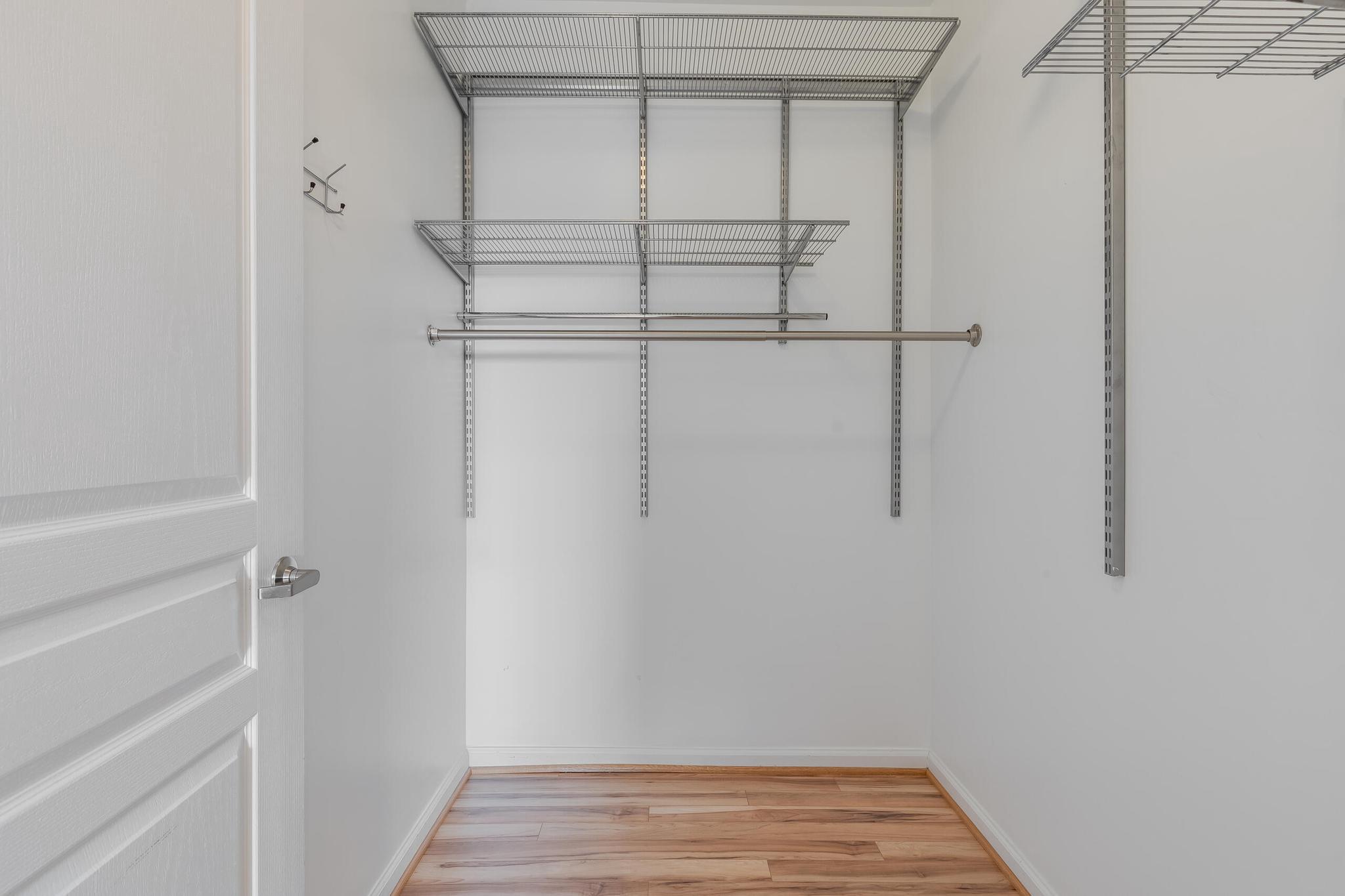  12000 Market Street, Reston, VA, 20190 - 物件實景