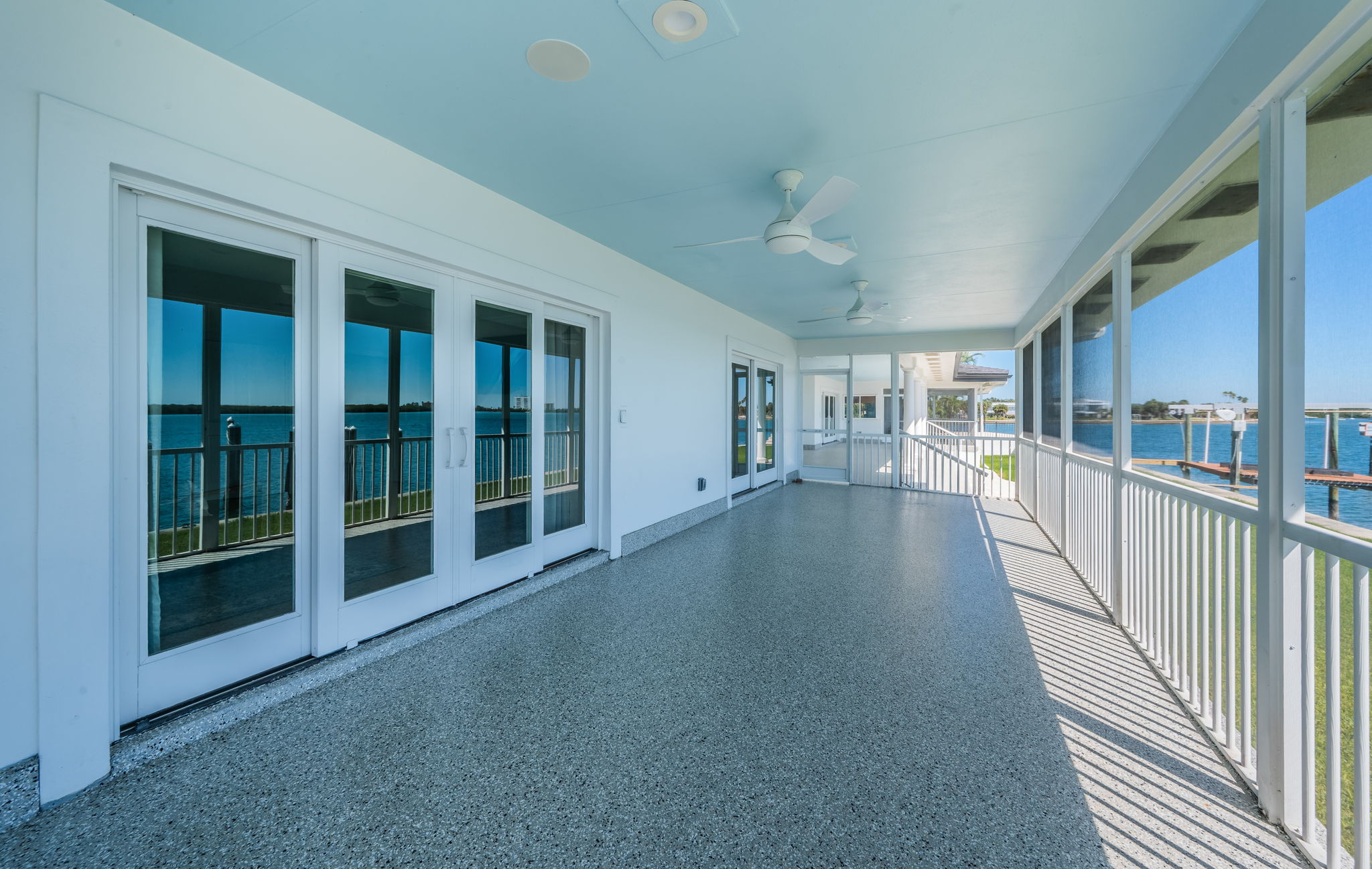 St Petersburg, Florida, 33715, United States, 4 Bedrooms Bedrooms, ,6 BathroomsBathrooms,Residential,For Sale,1978713