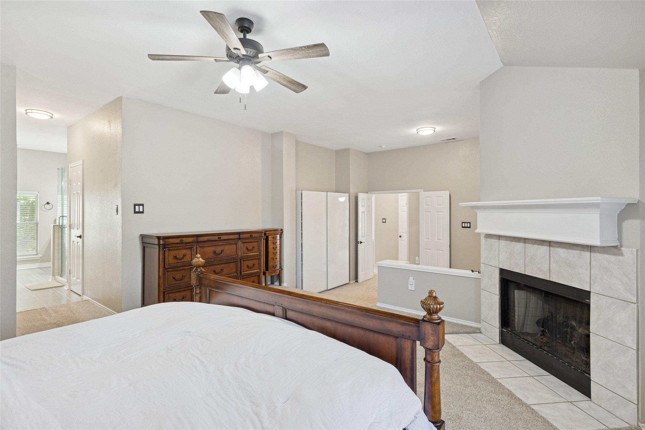 Keller, Texas, 76248, United States, 5 Bedrooms Bedrooms, ,3 BathroomsBathrooms,Residential,For Sale,1988935