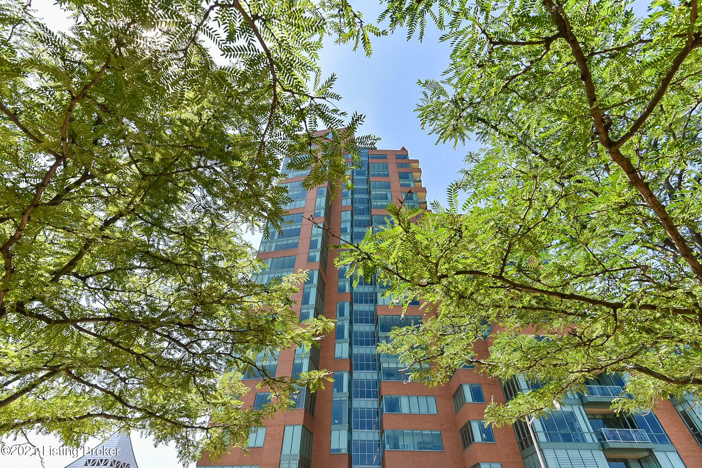  222 E Witherspoon St #703, Louisville, KY, 40202 - 物件實景