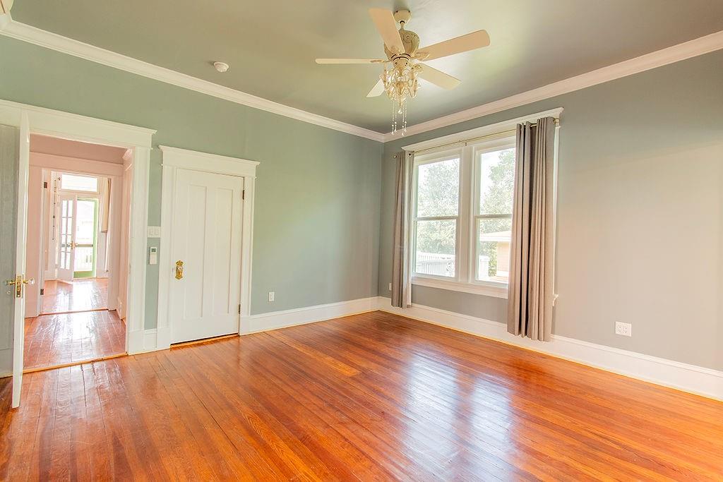 Waco, Texas, 76707, United States, 3 Bedrooms Bedrooms, ,4 BathroomsBathrooms,Residential,For Sale,1897293