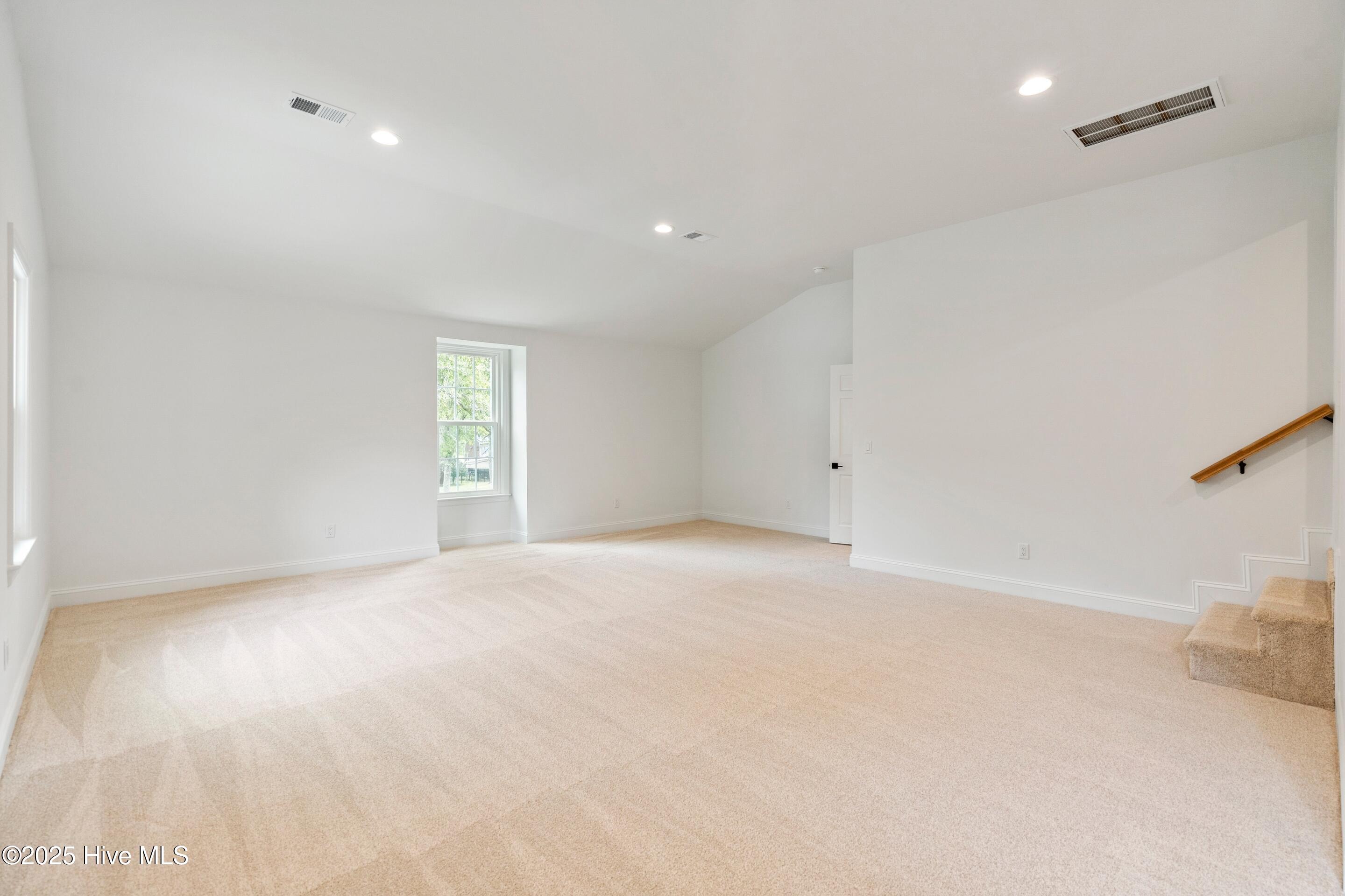 Wilmington, North Carolina, 28412, United States, 4 Bedrooms Bedrooms, ,3 BathroomsBathrooms,Residential,For Sale,1970175