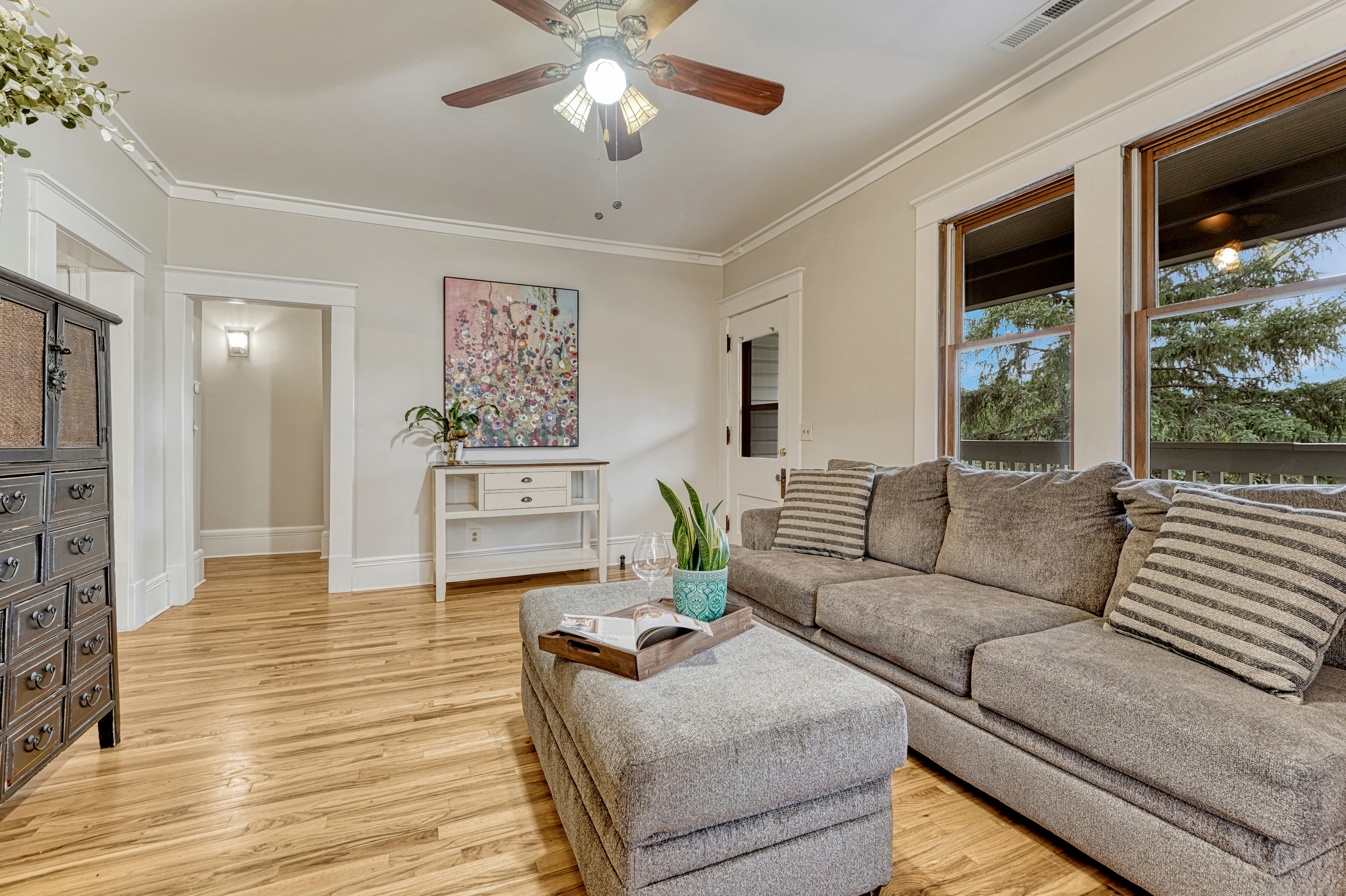  Phenomenal downtown Colorado Springs location with views of Pikes Peak - 物件實景
