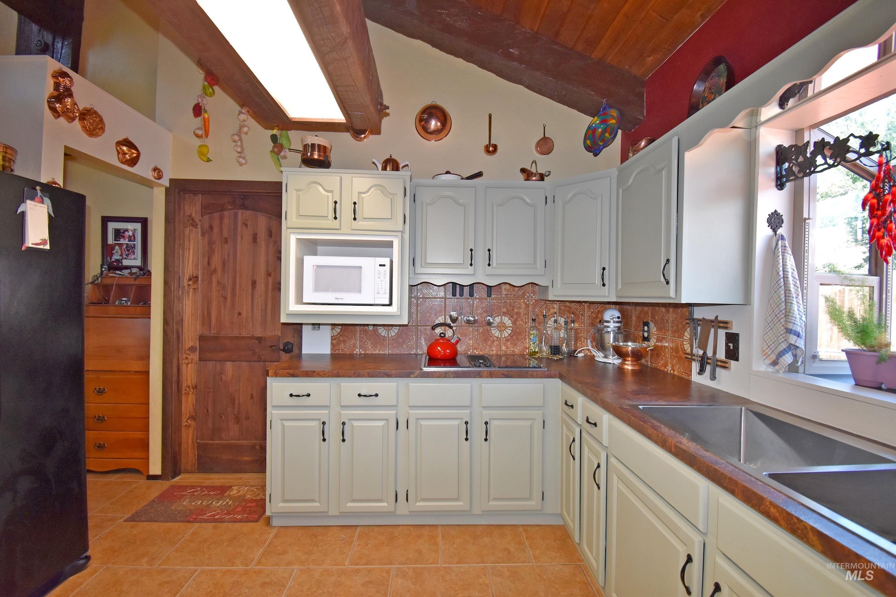 Clarkston, Washington, 99403, United States, 3 Bedrooms Bedrooms, ,2 BathroomsBathrooms,Residential,For Sale,1922851