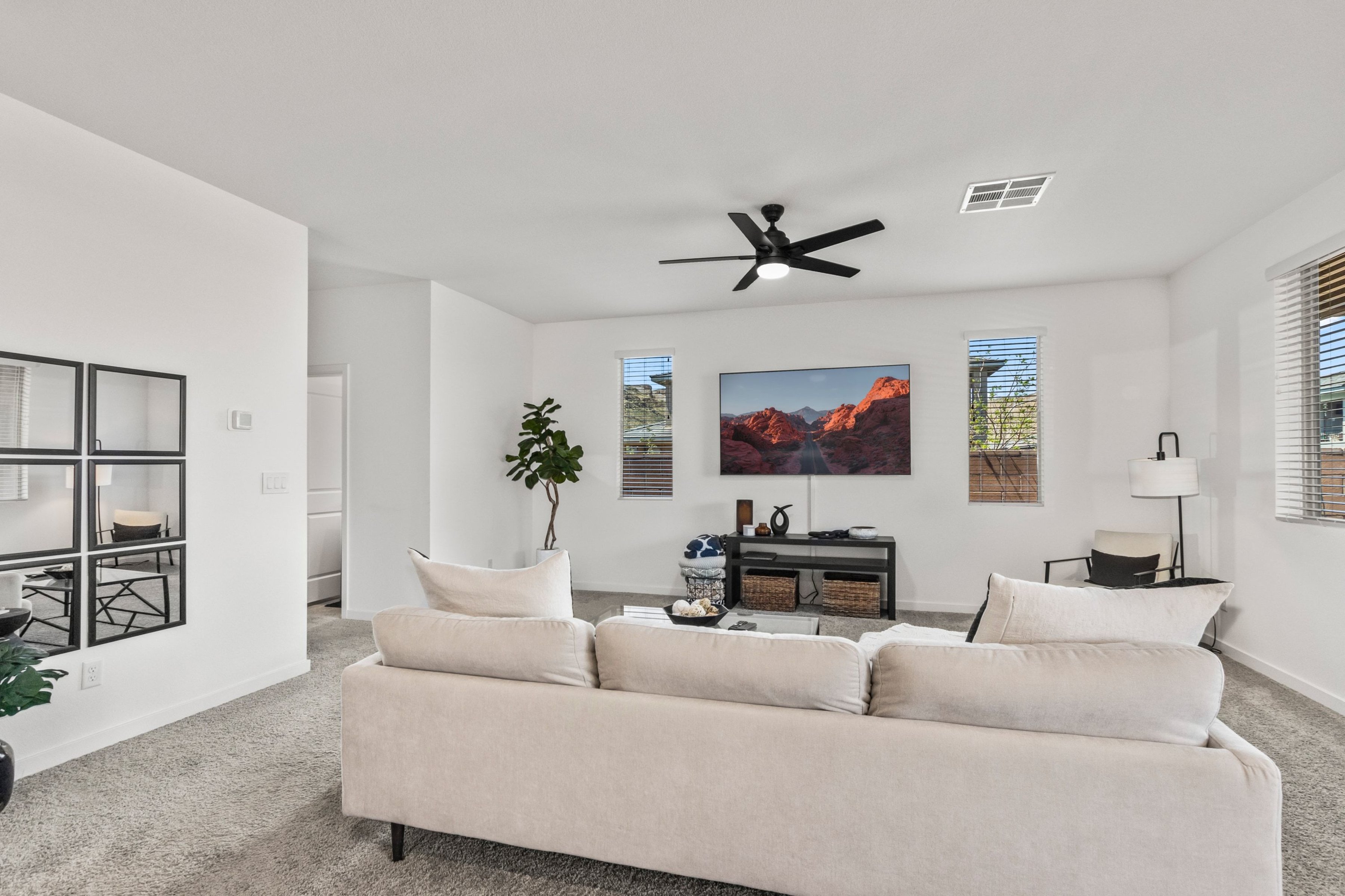  Four bedroom corner lot in very desirable southwest gated community - 物件實景