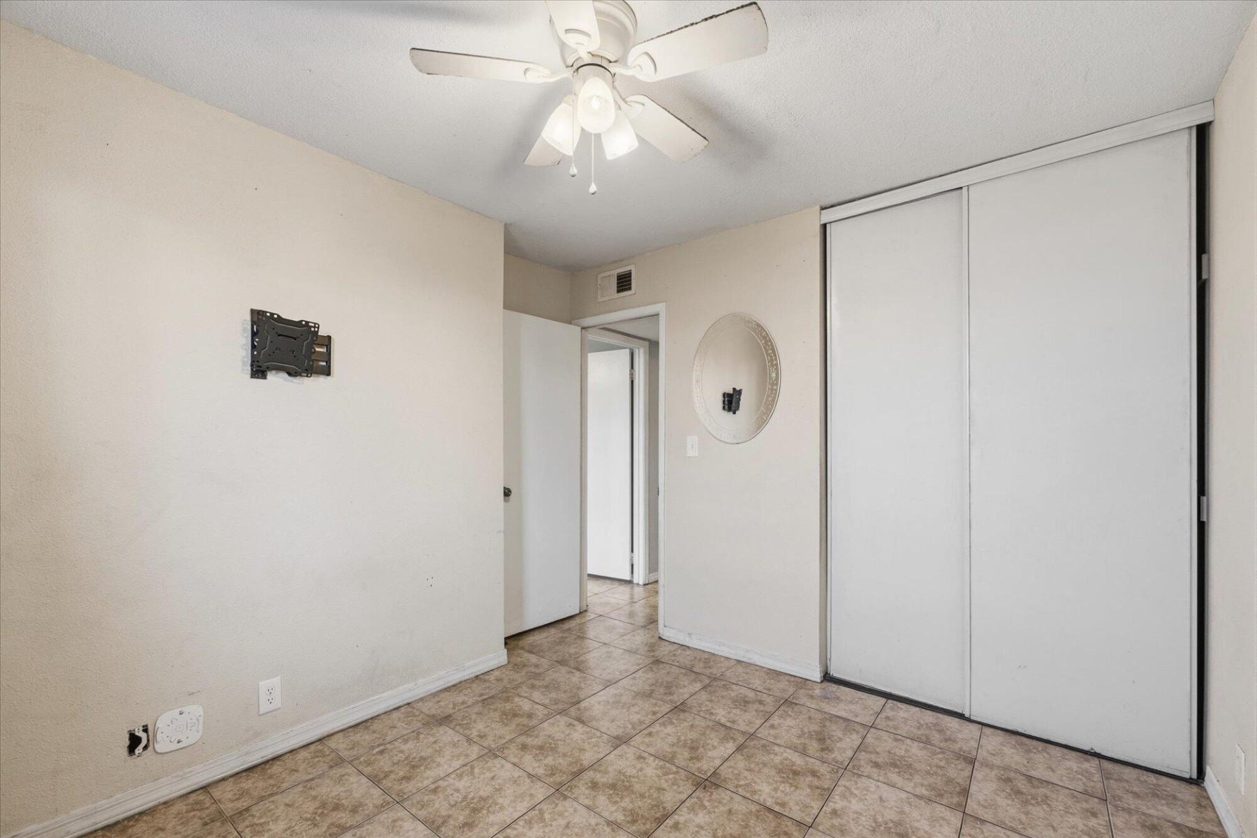  14203 N 19th Avenue  Phoenix, AZ - 物件實景