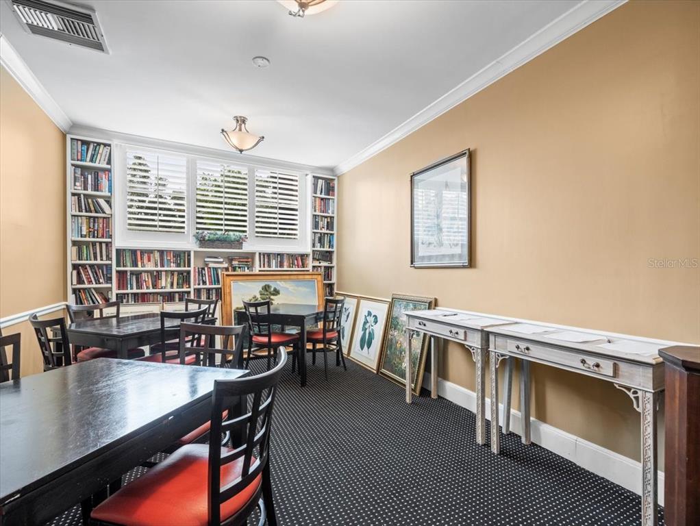 Tampa, Florida, 33629, United States, 2 Bedrooms Bedrooms, ,2 BathroomsBathrooms,Residential,For Sale,1993364